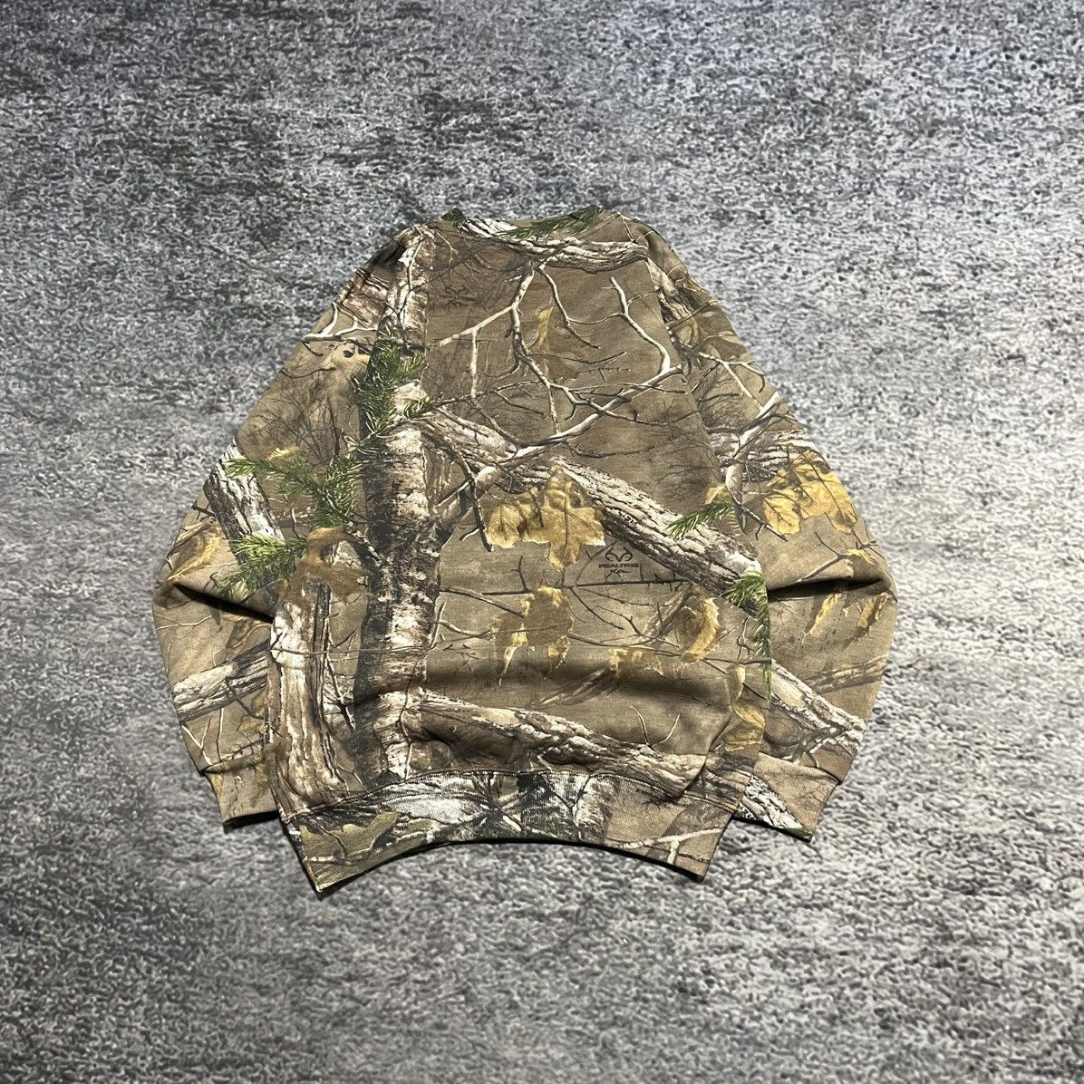 Realtree Vintage Y2K Realtree Camo Russell Grunge Skater Crewneck Size US M / EU 48-50 / 2 - 2 Thumbnail