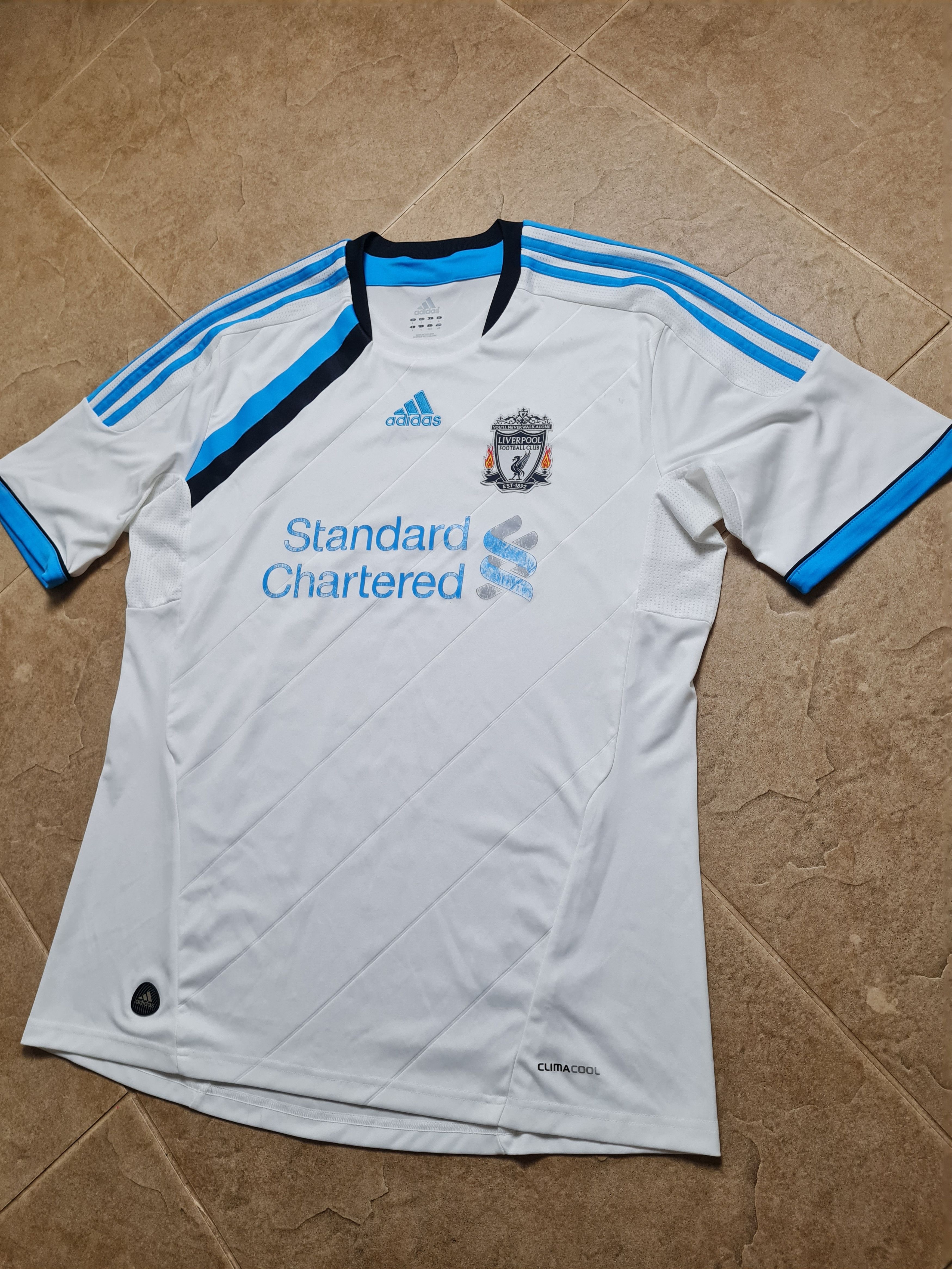 Adidas Vintage Liverpool Football Shirt Soccer Adidas 2011/012 Size US L / EU 52-54 / 3 - 3 Thumbnail