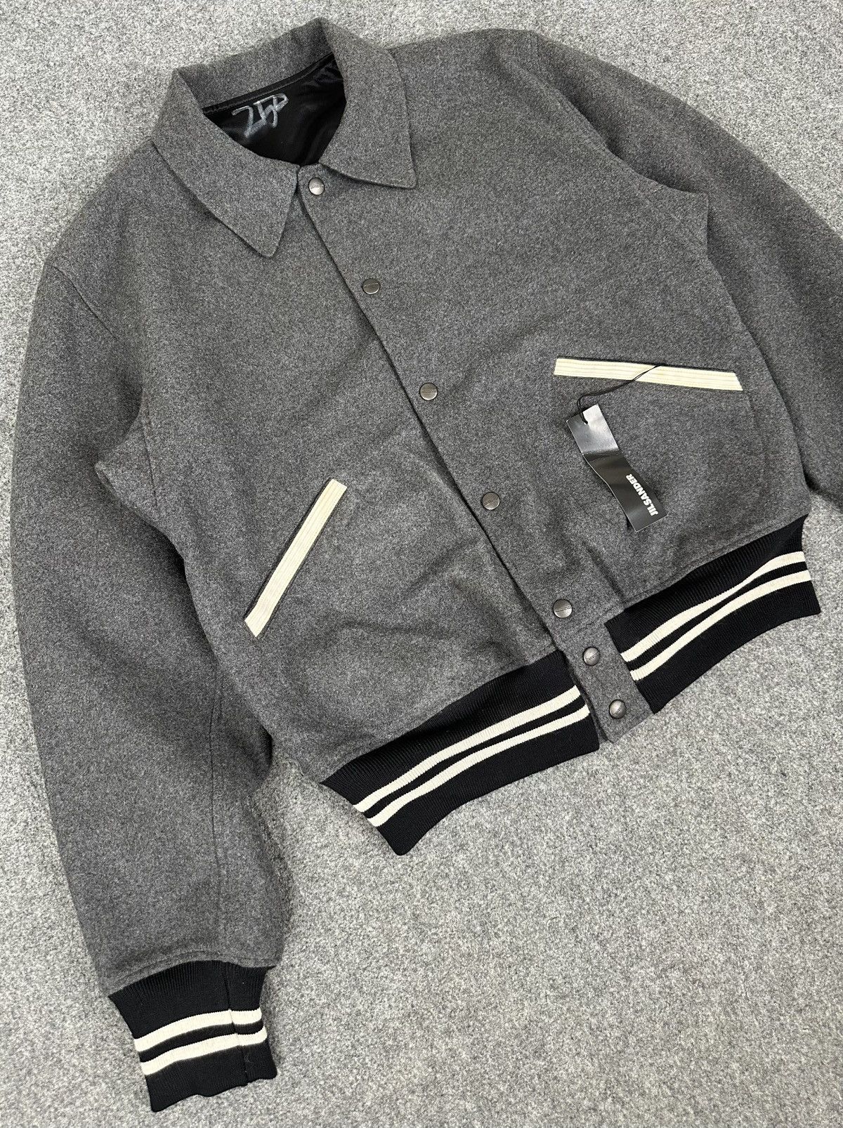 Jil Sander Jil Sander by Raf Simons Cashmere/Satin Reversible Varsity Size US S / EU 44-46 / 1 - 5 Thumbnail