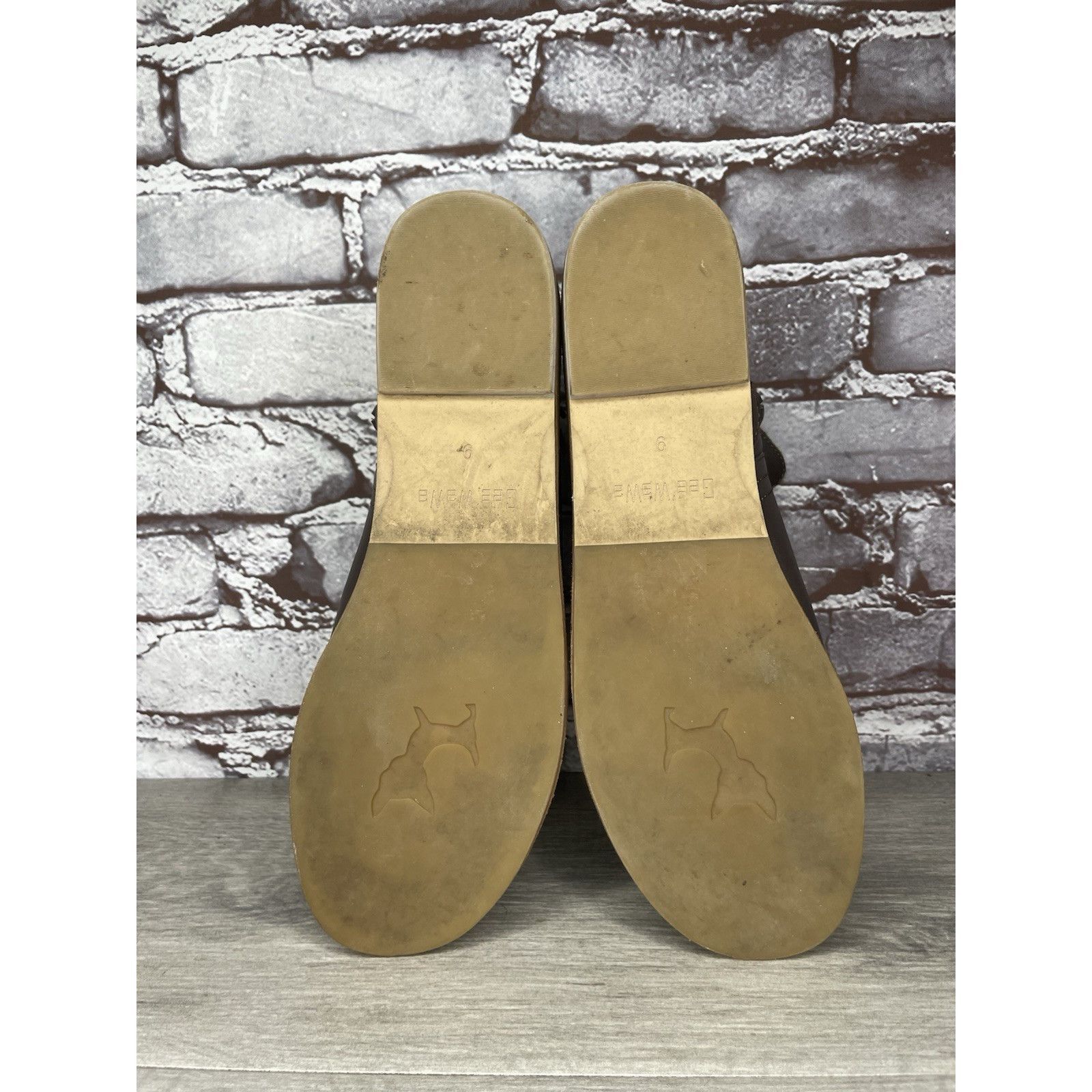 Anthropologie Anthropologie GeeWawa Taupe Leather Side Zip Flat Sandals Wo Size US 9 / IT 39 - 8 Thumbnail