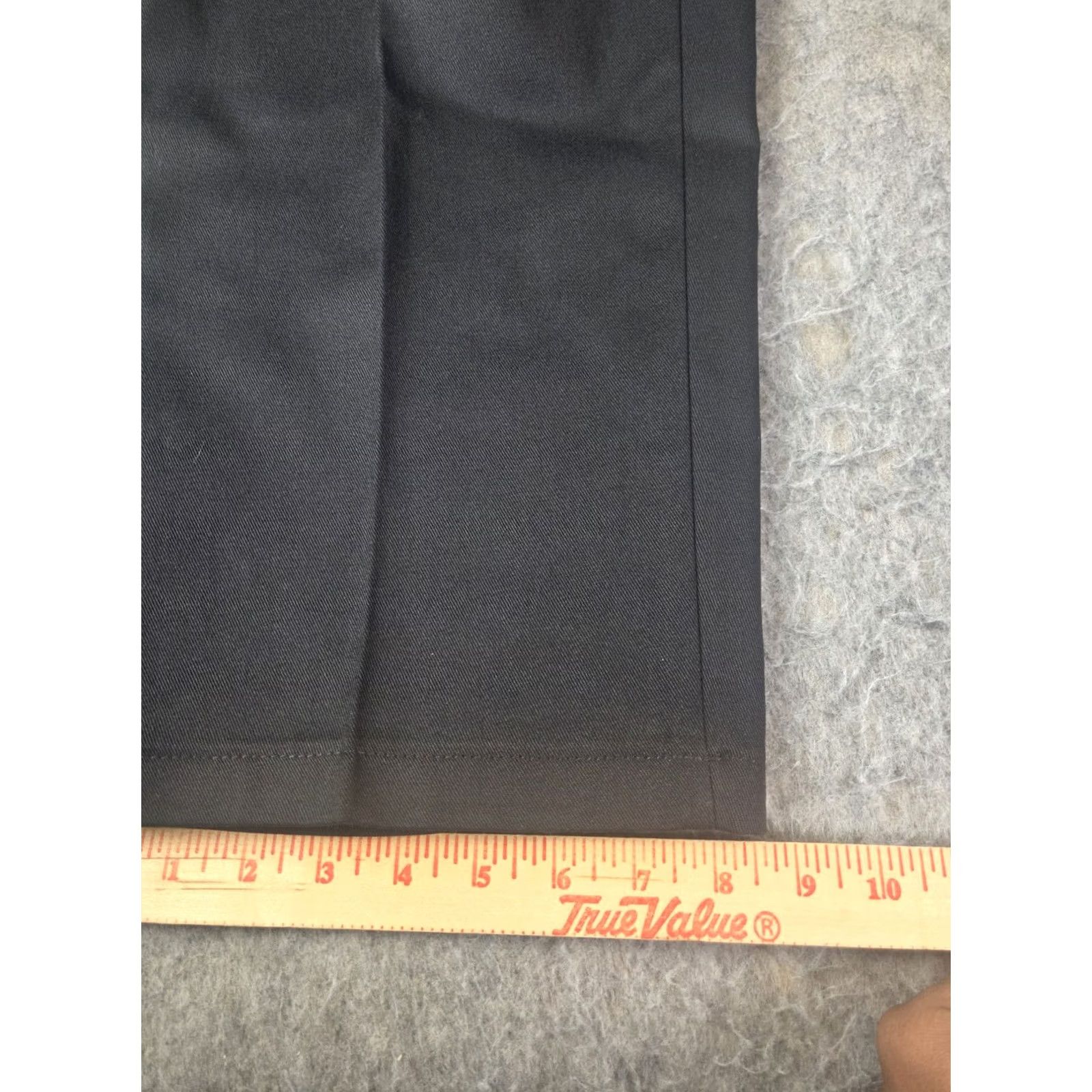 Dickies Dickies 874 Dickies Men’s Pants 874 Original Fit Black 44x32 Workwear NWT New Flat Front Belt Loops Inseam 32 Mens Pants Size US 44 / EU 60 - 7 Thumbnail