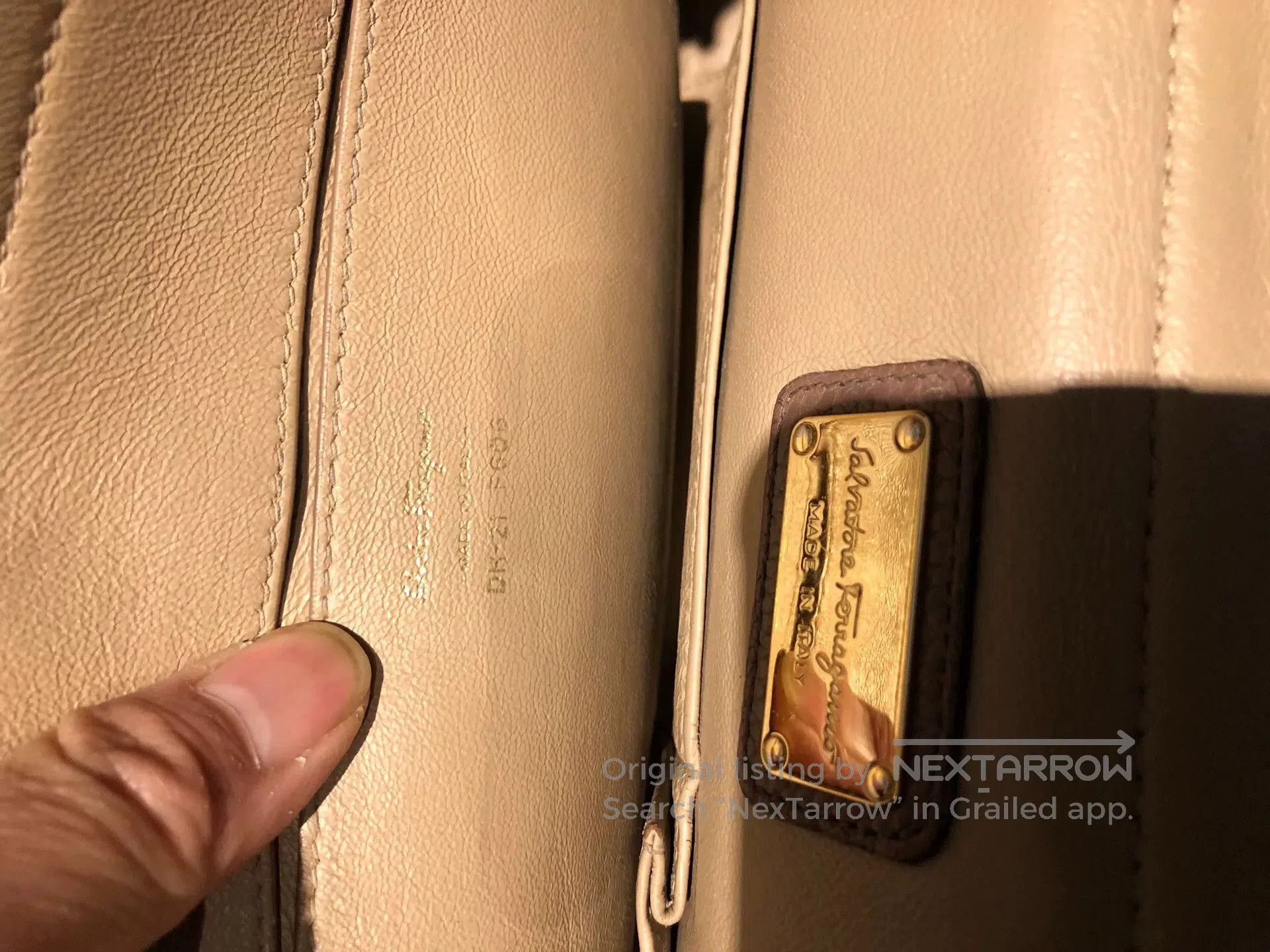 Salvatore Ferragamo Salvatore Ferragamo Red Leather Tote Shoulder Bag. Size ONE SIZE - 8 Thumbnail
