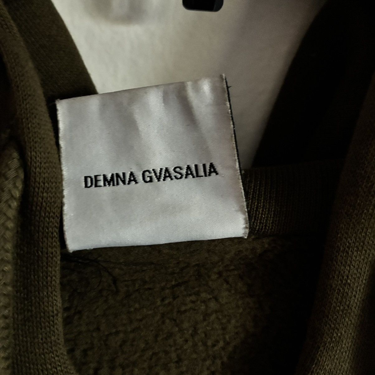 Vetements Vetements Olive Elbow Cut Bullet Zip Up Hoodie Size US S / EU 44-46 / 1 - 5 Thumbnail