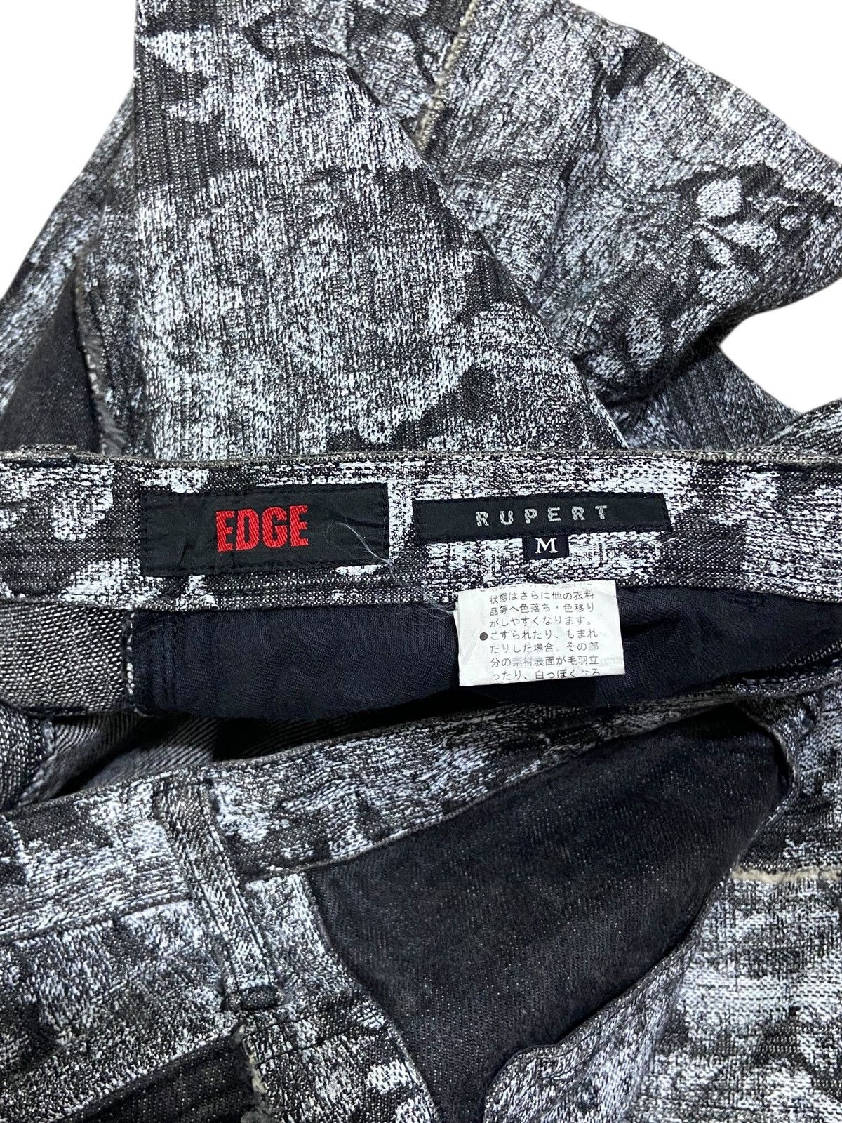 Tornado Mart 00’s 💥 Edge Rupert Flower Jeans Flared Pants Size US 29 - 4 Thumbnail