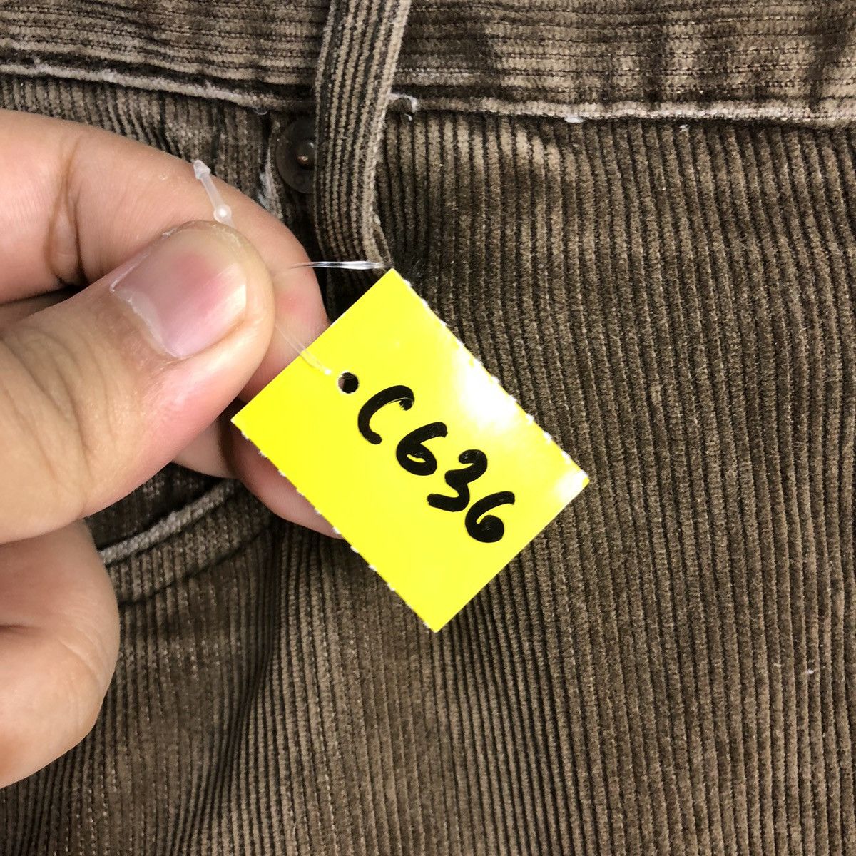 Levi's DL Levis 505 custom Brown Conduroy Jeans #C636 Size US 28 / EU 44 - 11 Thumbnail