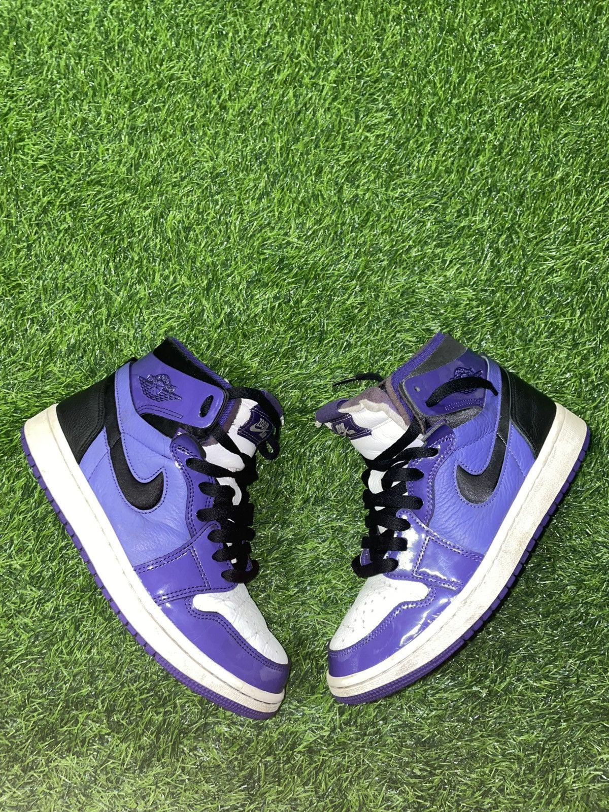 Jordan Brand Nike Air Jordan 1 High zoom Cmft Wmns Size 8 Size US 8 / IT 38 - 2 Thumbnail