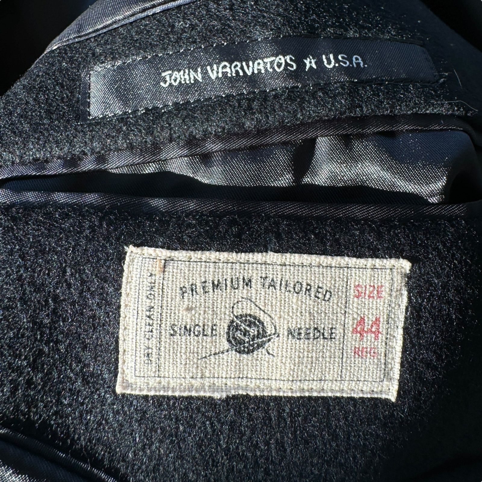 John Varvatos John Varvatos Star USA Cashmere Topcoat Black 44R Size US S / EU 44-46 / 1 - 11 Thumbnail