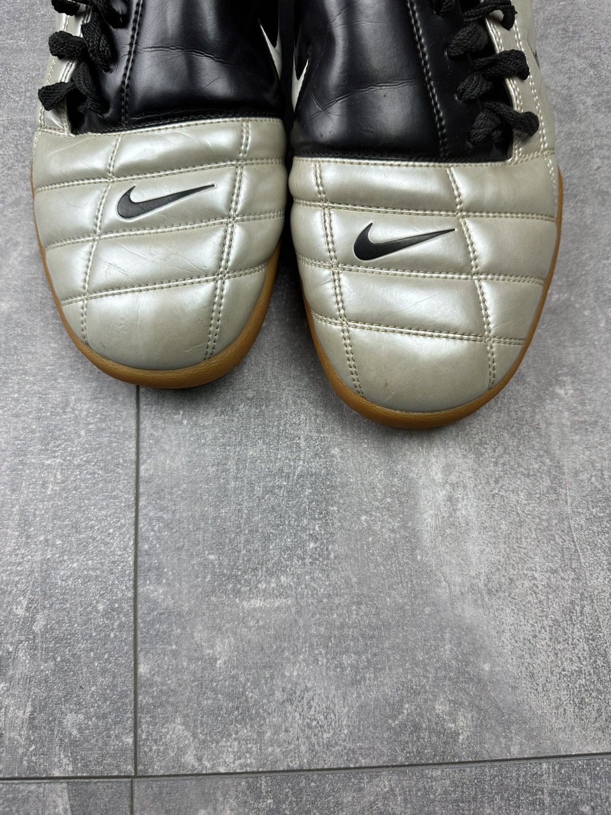Nike Nike Total 90 ||| Indoor Court Soccer Football Shoes Boots Size US 11.5 / EU 44-45 - 12 Thumbnail