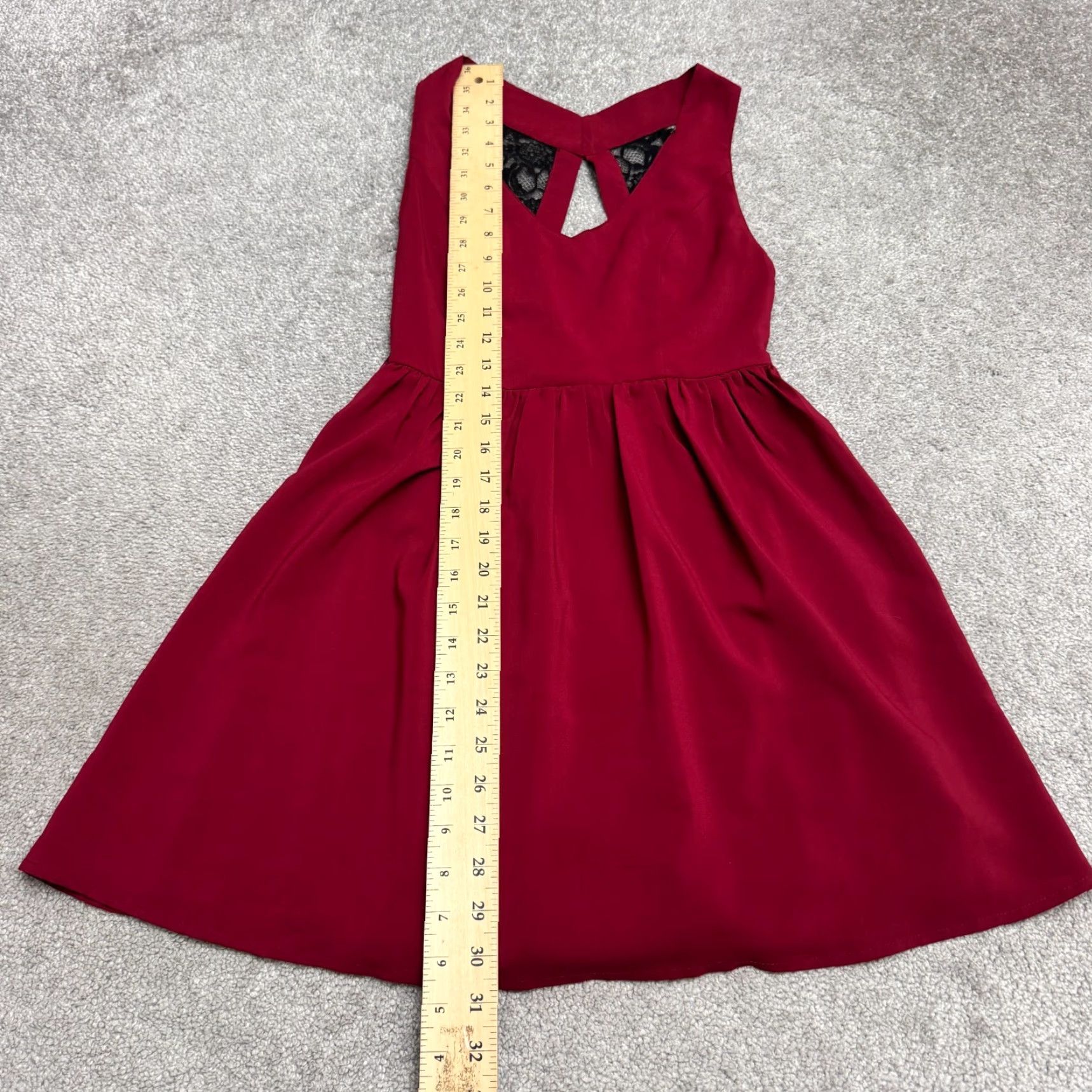 Vintage TOBI Lace Cut Out Back V-neck A-Line Fit & Flare Mini Dress Womens Small Red Size S / US 4 / IT 40 - 7 Thumbnail