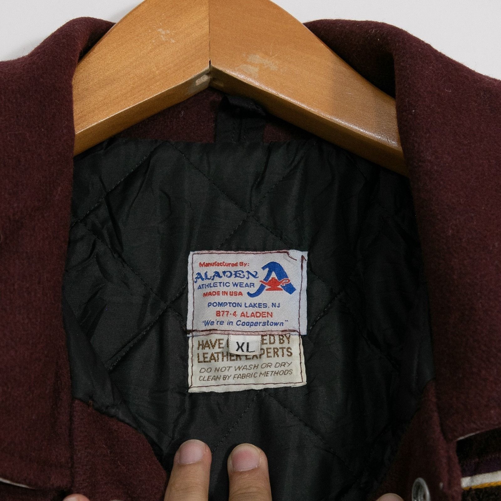 Vintage Vintage Volleyball Letterman Varsity Jacket Mens XL Leather Size US XL / EU 56 / 4 - 7 Thumbnail