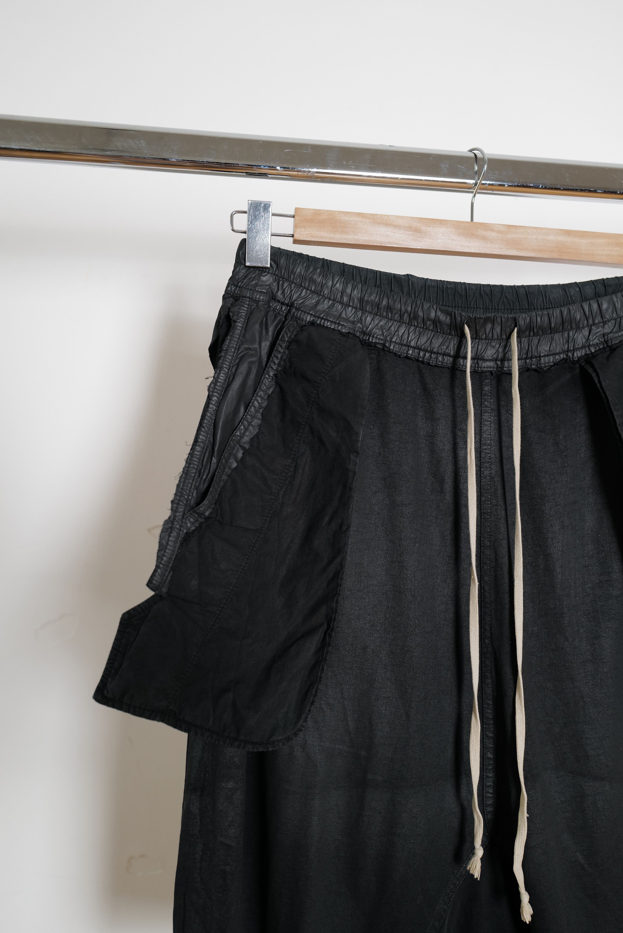 Rick Owens ARCHIVE WAXED INSIDEOUT SHORTS Size US 34 / EU 50 - 2 Thumbnail