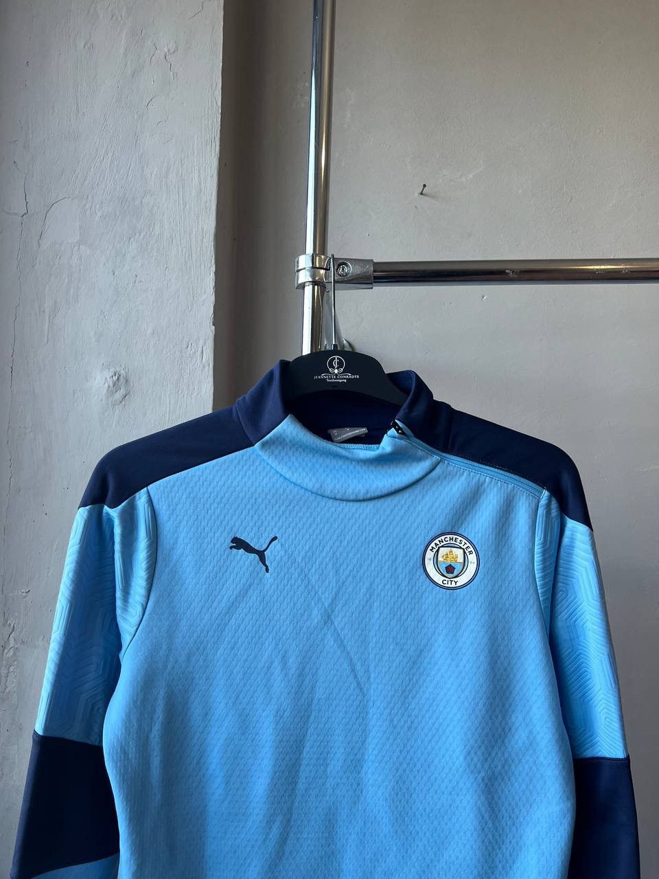 Puma 2019/20 MANCHESTER CITY PUMA TRAINING ZIP SOCCER LONG SLEEVE Size US M / EU 48-50 / 2 - 3 Thumbnail