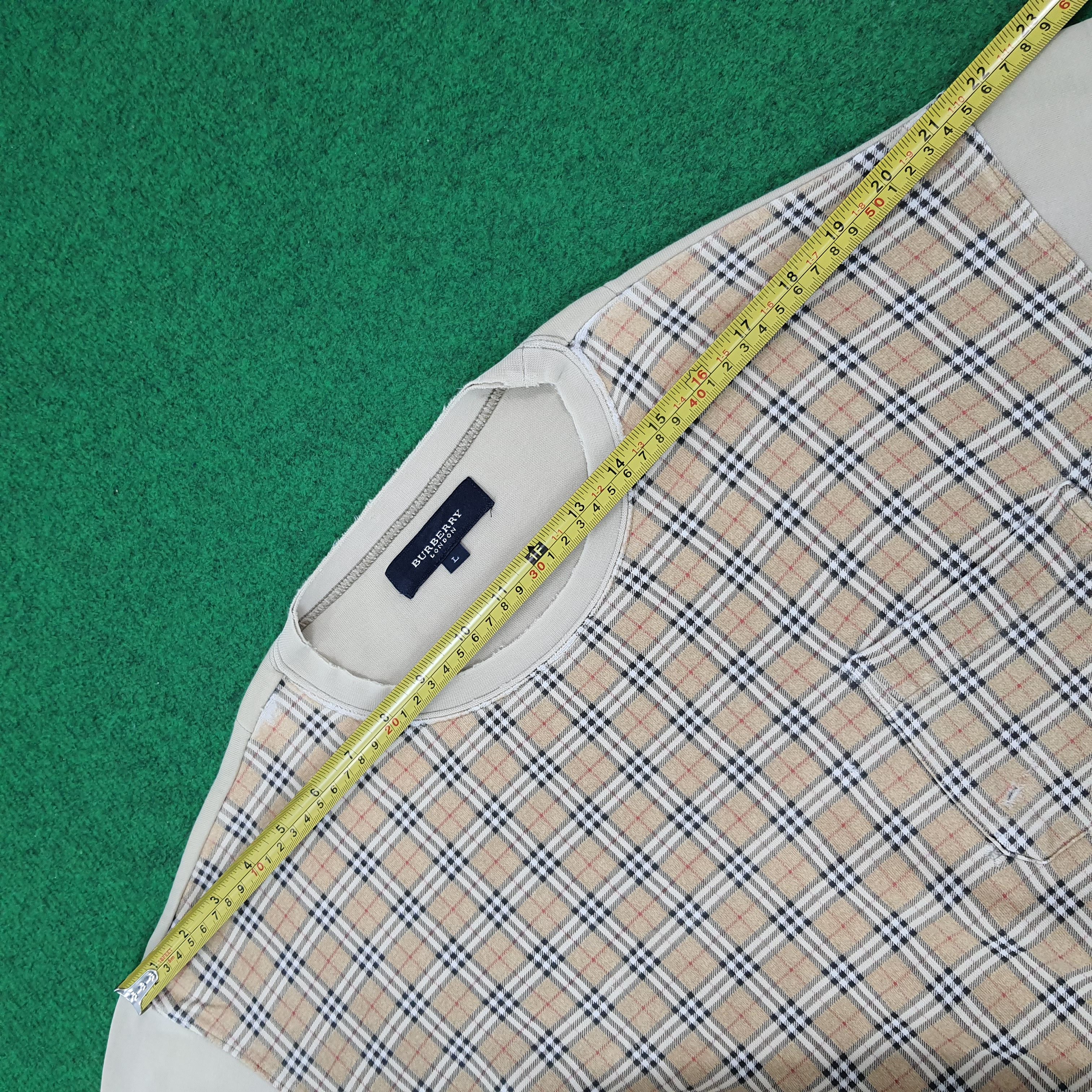 Burberry Vintage Burberry Nova Check Pocket Sweatshirt C274N11 Size US L / EU 52-54 / 3 - 13 Thumbnail