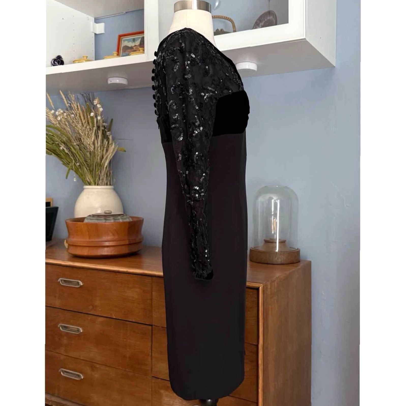 Escada VINTAGE Escada Couture Black Sequin Detail Cocktail Party Sheath Dress Sz 34 ,US 4 Size S / US 4 / IT 40 - 3 Thumbnail