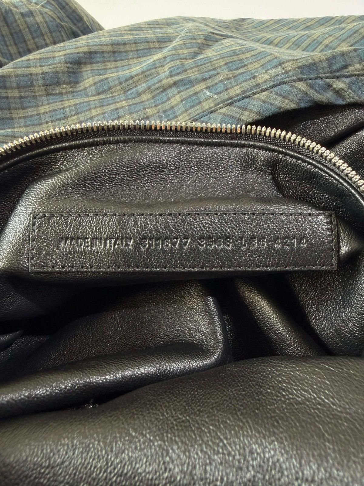 Balenciaga Balenciaga Spring/Summer 2025 Garde Robe Shirt Bag Size ONE SIZE - 11 Thumbnail