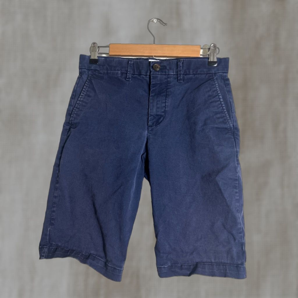 Gap **Mens Gap Chino Shorts Navy Blue Faded 28 Cotton** User: **Gap Mens Chino Shorts Navy Blue Faded 28 Cotton** Size US 28 / EU 44 - 1 Thumbnail