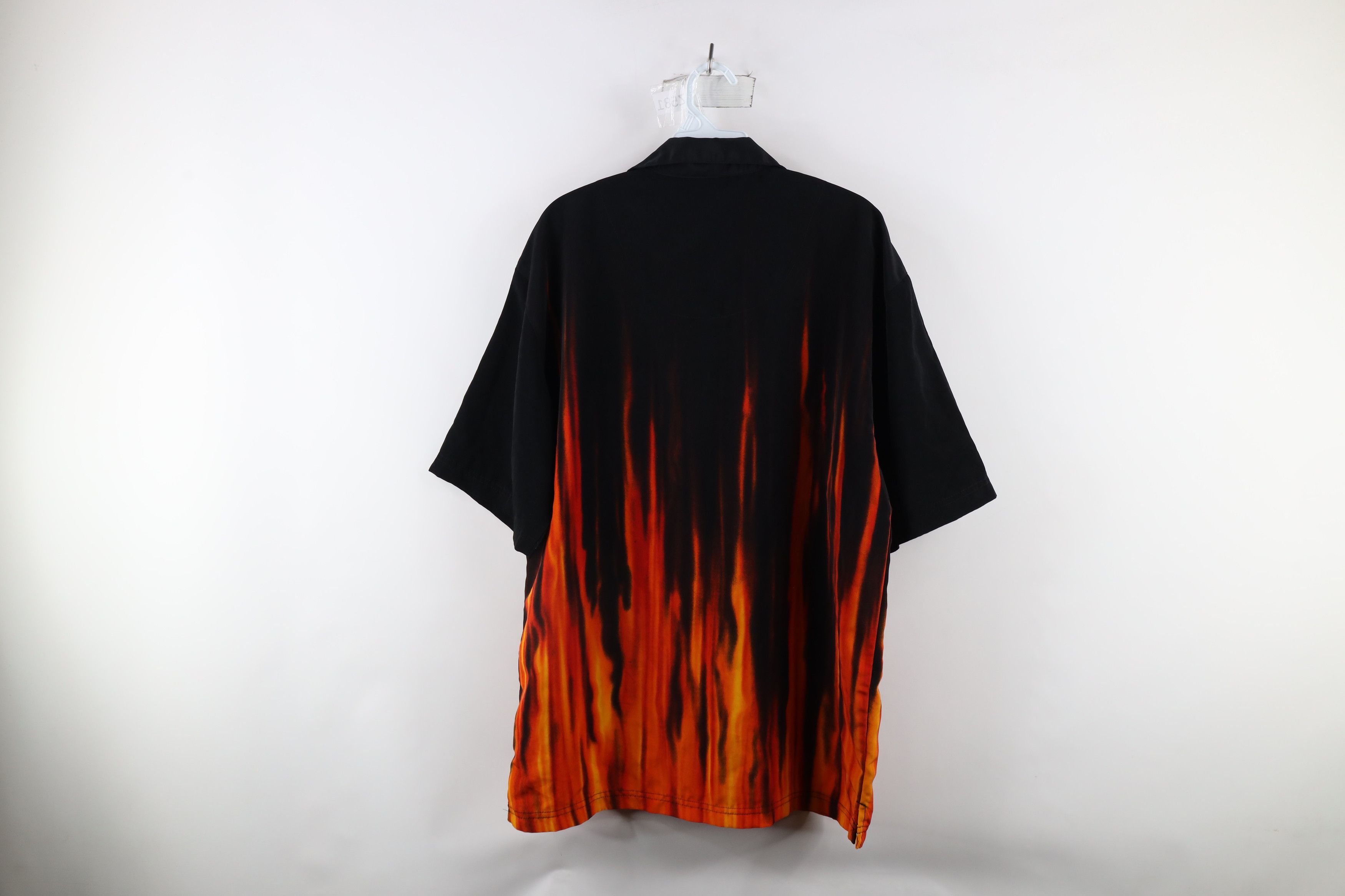 Vintage Vintage 90s Streetwear Fire Flames Poker Button Shirt Size US M / EU 48-50 / 2 - 8 Thumbnail