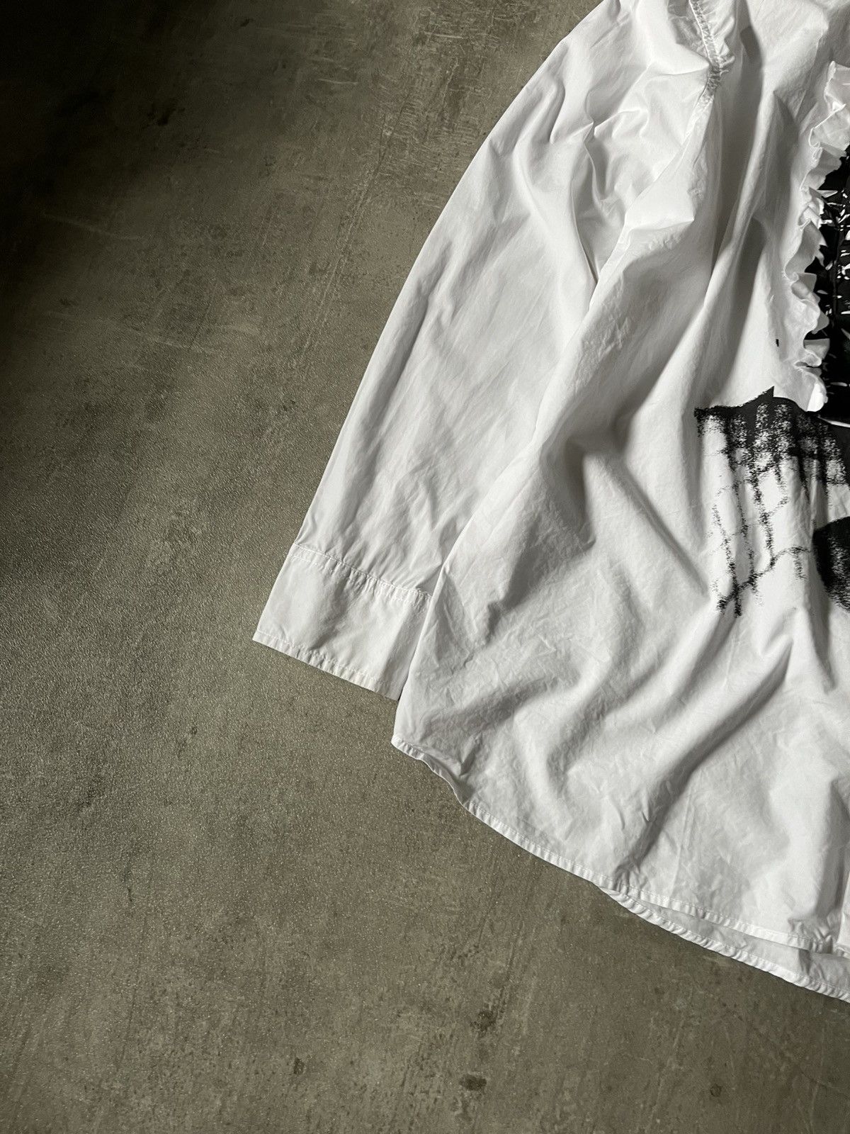 Raf Simons Raf Simons S/S 21 ruffles white black portrait Size US S / EU 44-46 / 1 - 5 Thumbnail