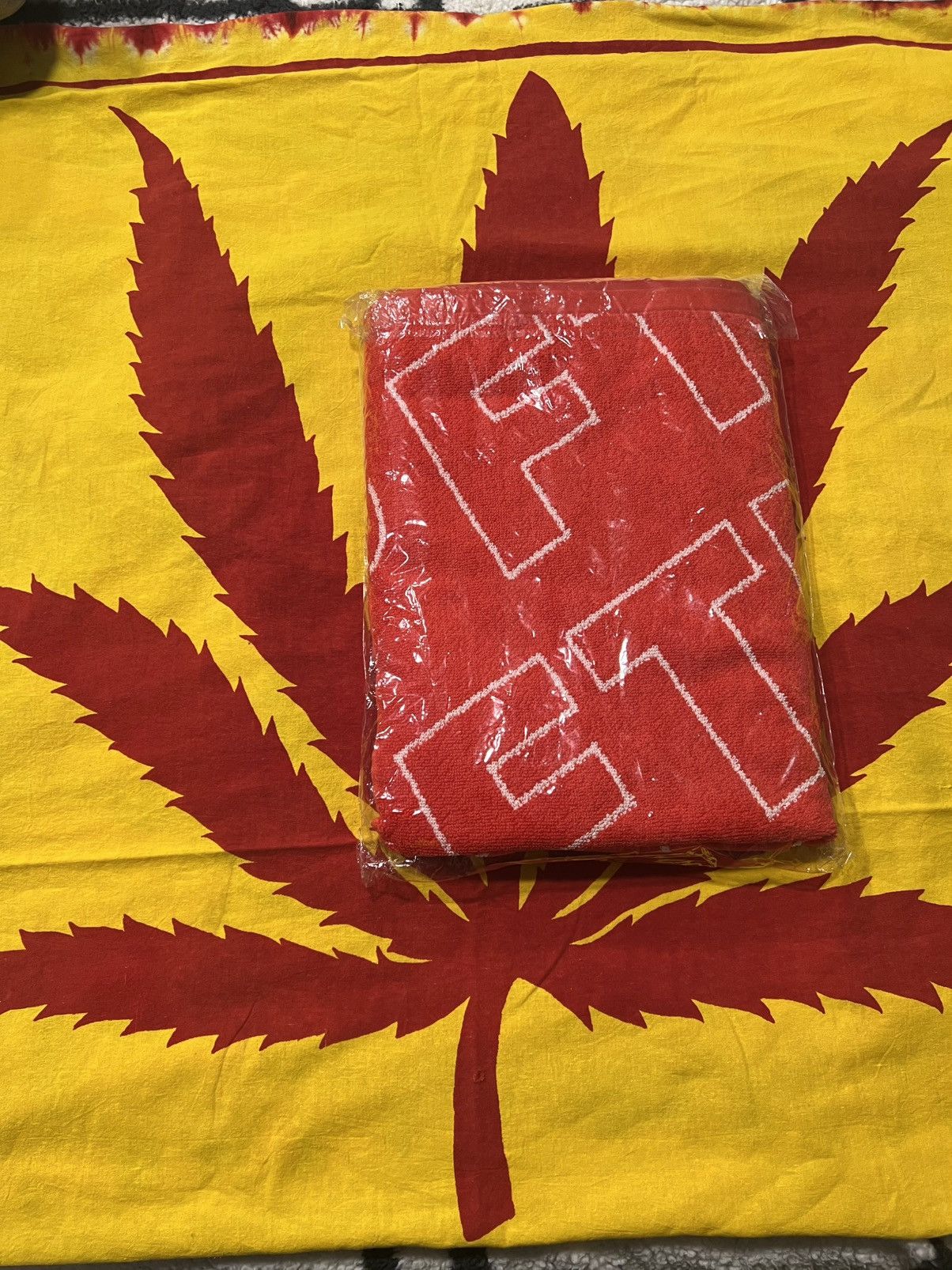 Fuck The Population FTP RED TOWEL Size ONE SIZE - 2 Thumbnail