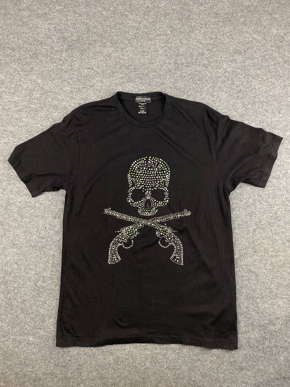 Japanese Brand mastermind japanese brands tee nice design Size US M / EU 48-50 / 2 - 1 Thumbnail