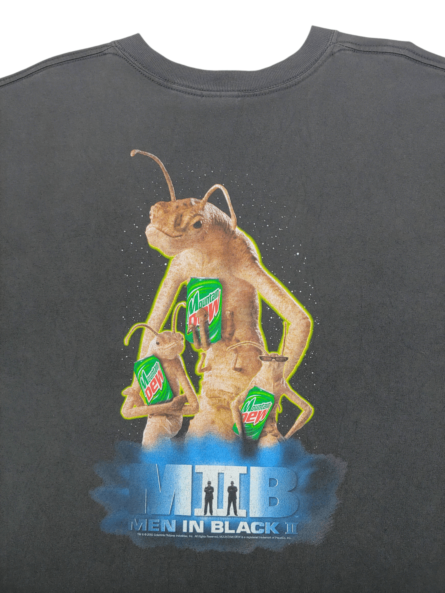 Vintage Vintage 2002 Men in Black II x Mountain Dew Movie Promo Tee Size US XL / EU 56 / 4 - 3 Thumbnail