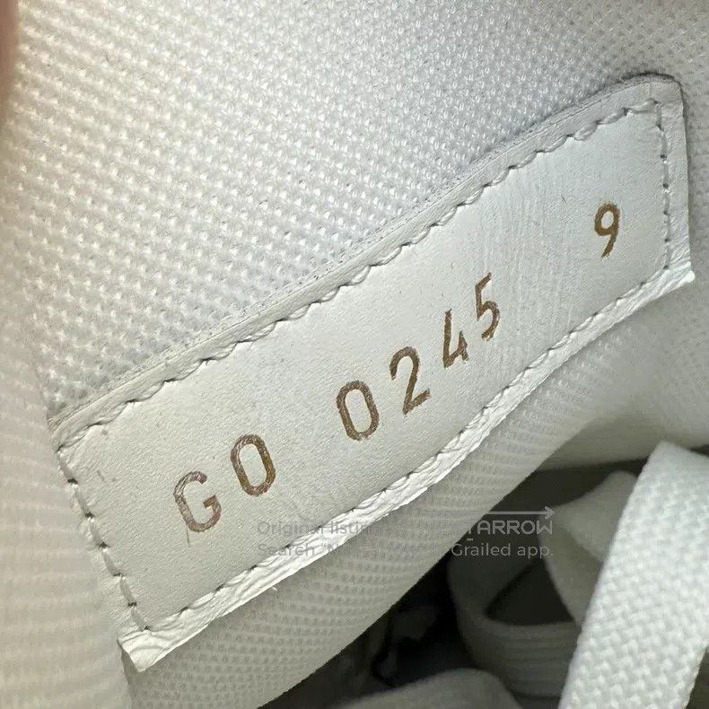 Louis Vuitton Louis Vuitton Trainer 25 new white embossed full print sho Size US 9 / EU 42 - 8 Thumbnail