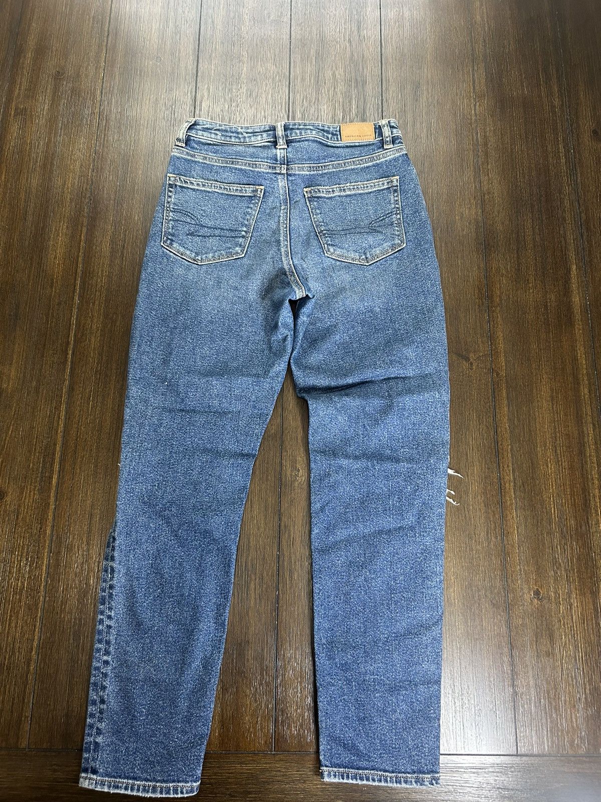 American Eagle Outfitters American Eagle distressed Mom Jeans Size 26" / US 2 / IT 38 - 16 Thumbnail