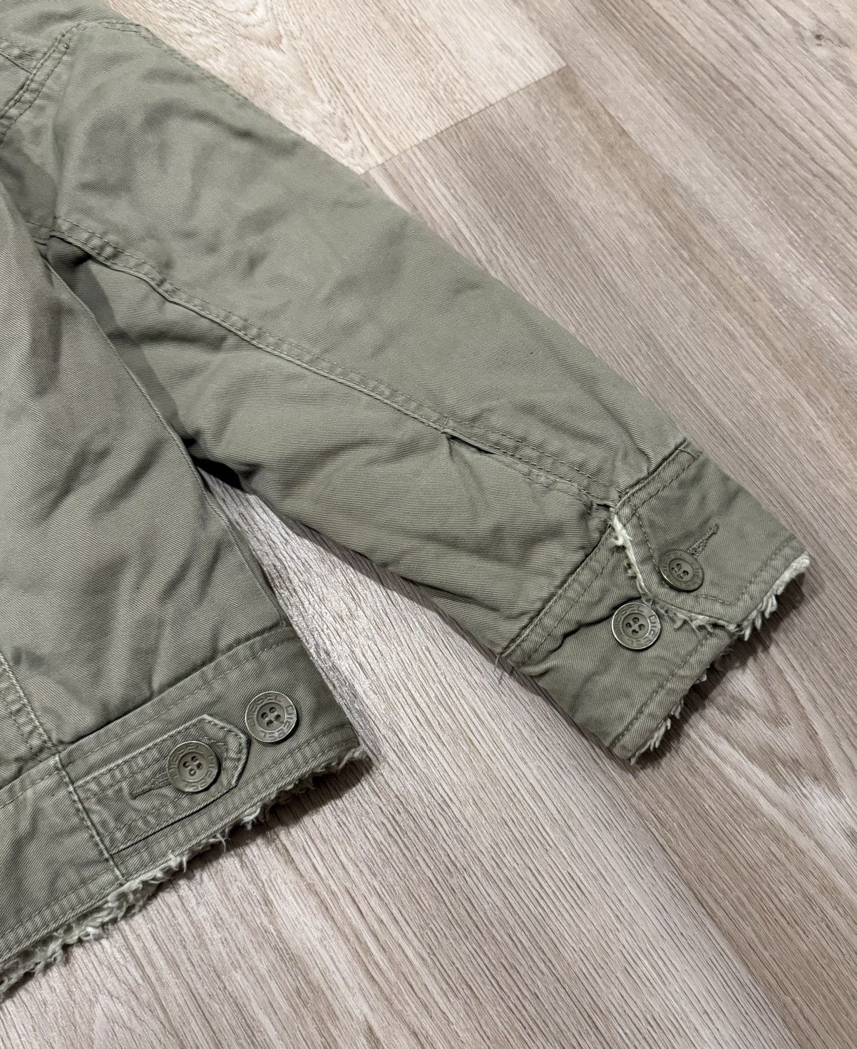 Diesel Vintage Diesel Khaki Denim Jacket Avantgarde Sherpa Size US S / EU 44-46 / 1 - 15 Thumbnail