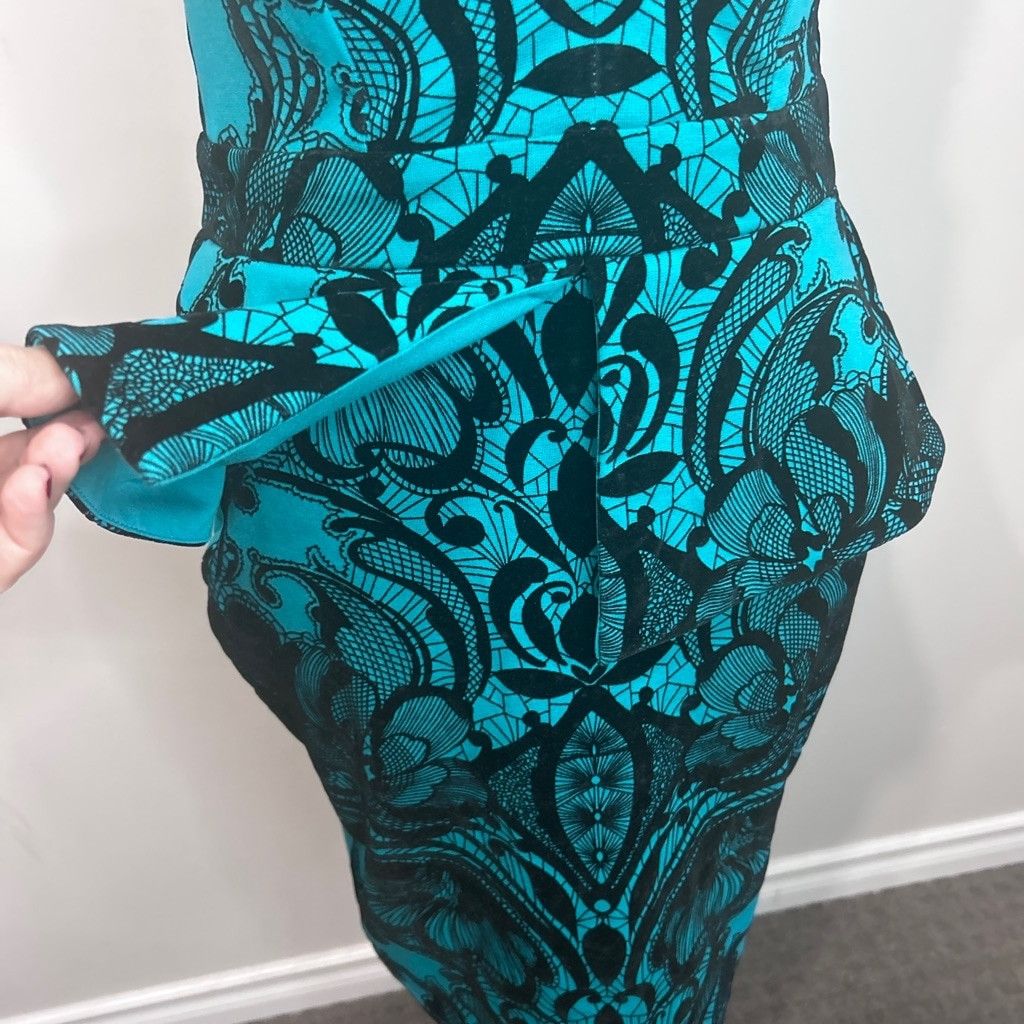Other UK Lipsy Dress Turquoise and Black flocked size 8 Size M / US 6-8 / IT 42-44 - 7 Thumbnail