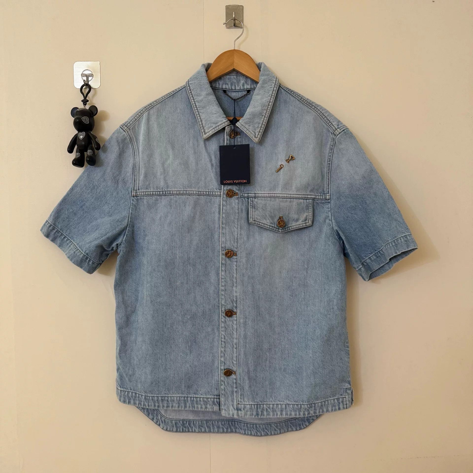 Louis Vuitton lv denim short sleeve shirt Size US L / EU 52-54 / 3 - 1 Thumbnail