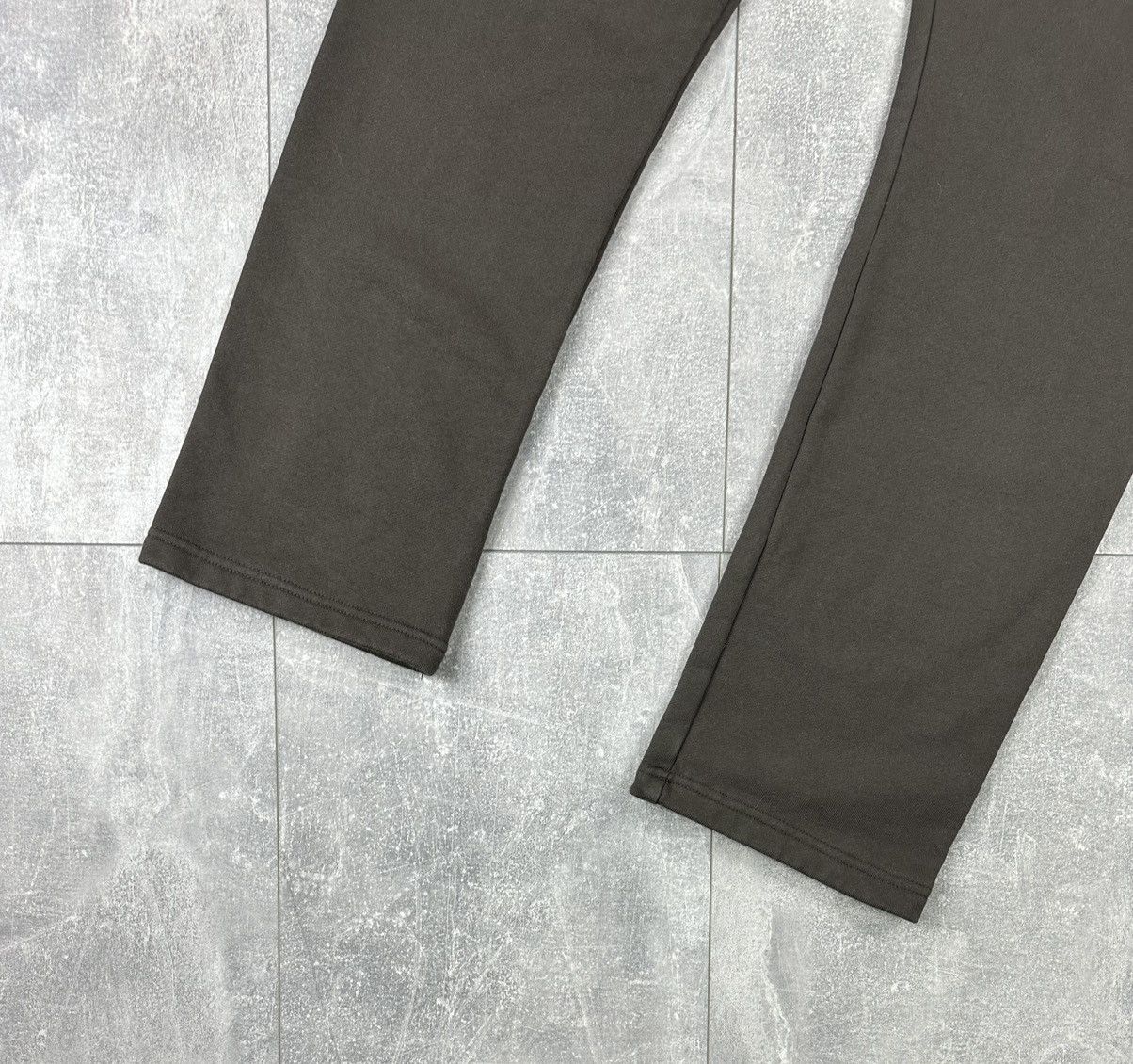 Broken Planet Broken Planet Taupe Pants Straight Jogger Sweatpants Size US 29 - 5 Thumbnail
