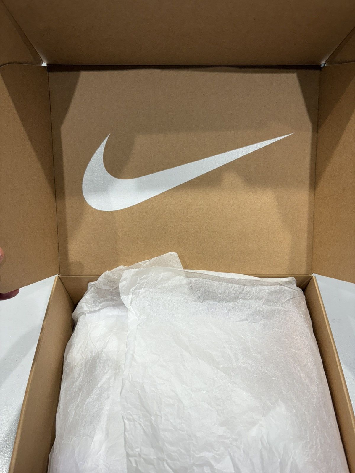 Louis Vuitton Louis Vuitton Nike Air Force One White Size US 7.5 / EU 40-41 - 8 Thumbnail
