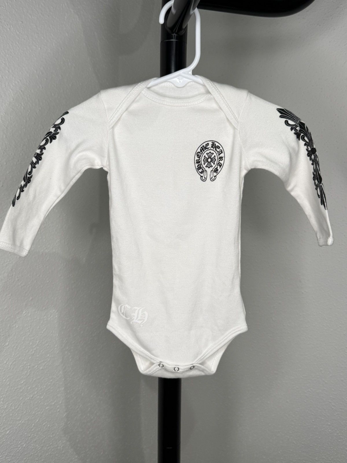 Chrome Hearts Baby Bodysuit One Size 6 Mounth