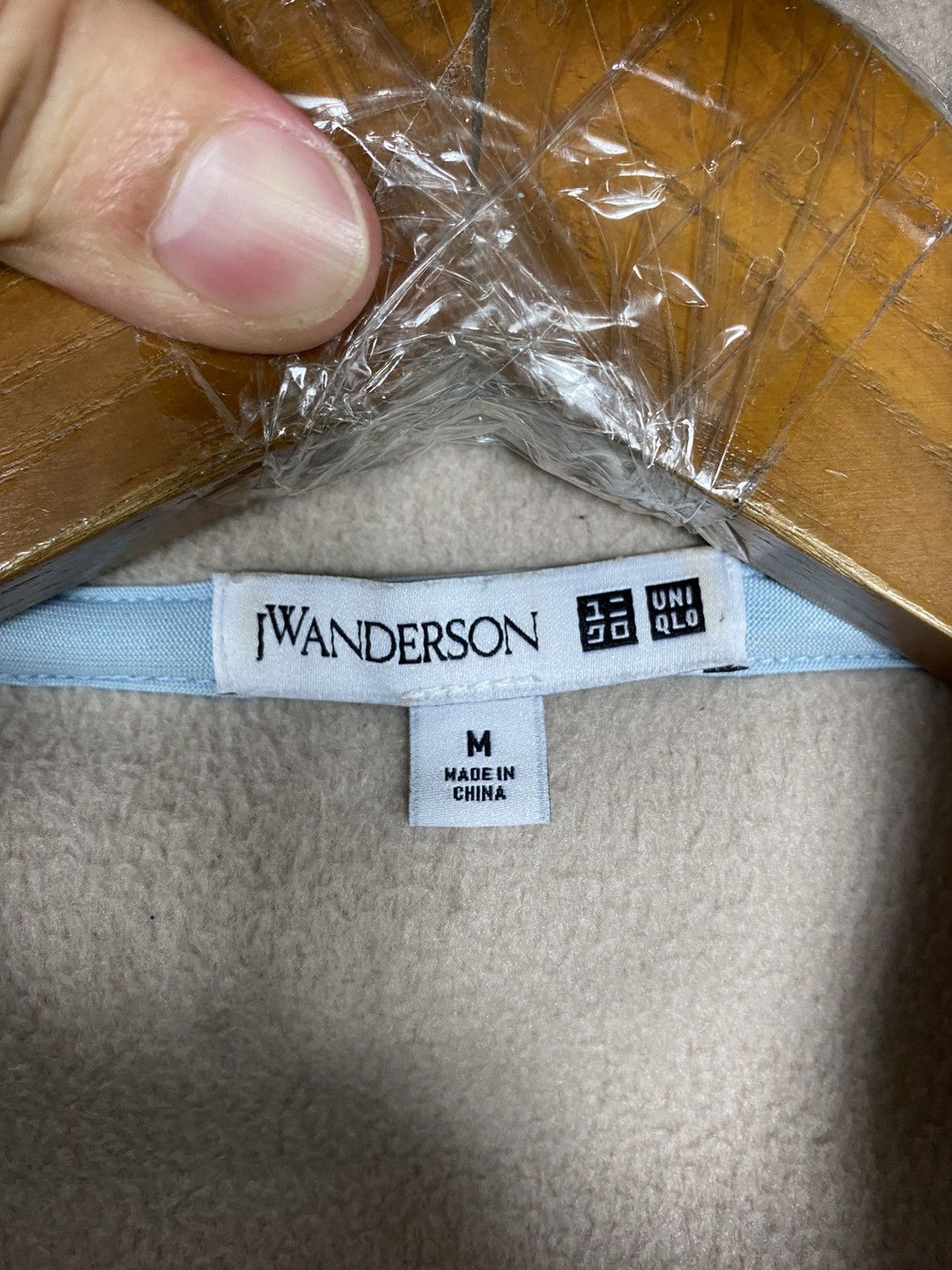 JW Anderson × Uniqlo Rare‼️ Uniqlo x J.W. Anderson Deep Pile Hoodie Size US M / EU 48-50 / 2 - 5 Thumbnail
