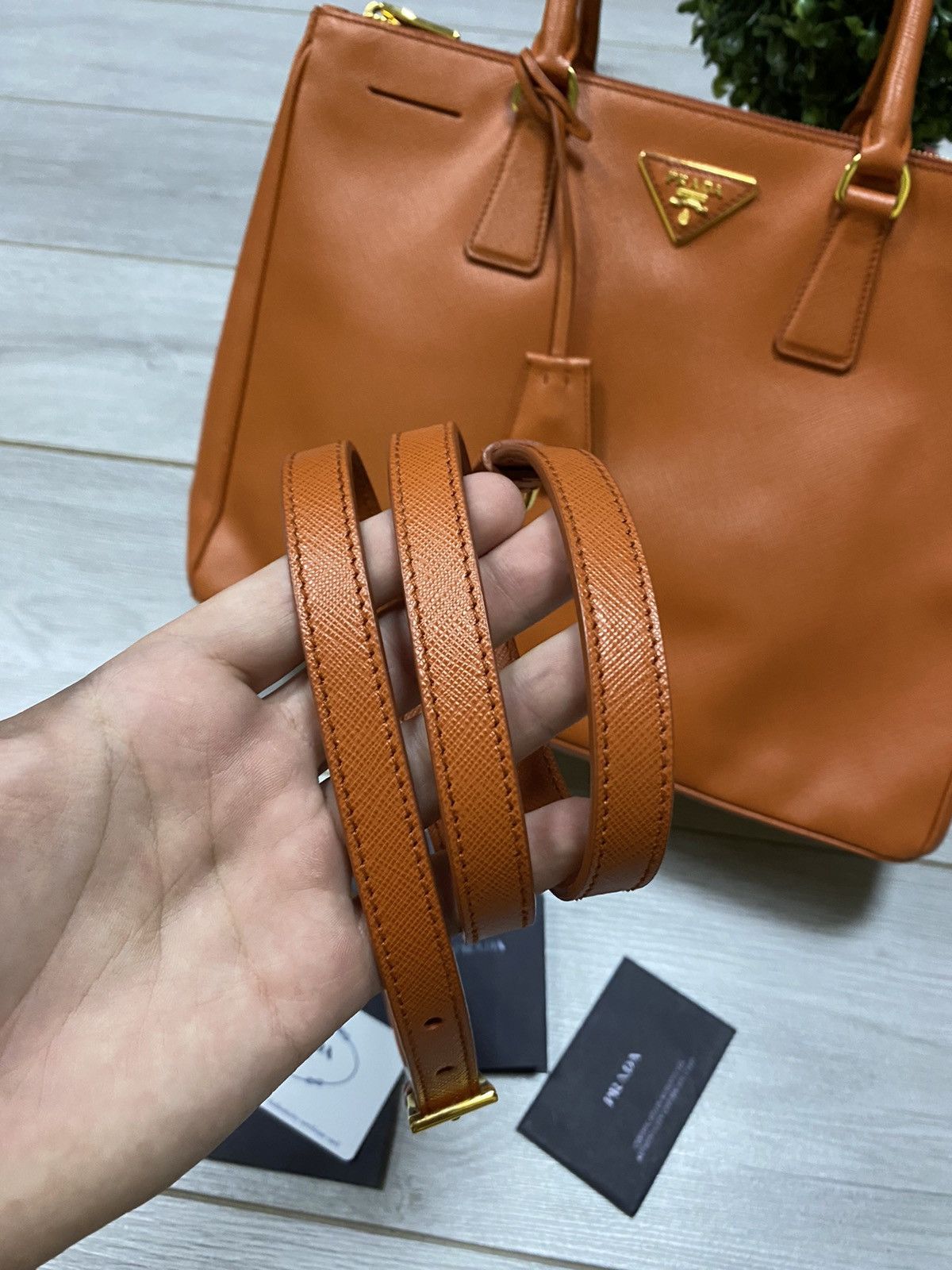 Prada Prada Milano Leather Saffiano selfbridge tote double zip bag Size ONE SIZE - 5 Thumbnail