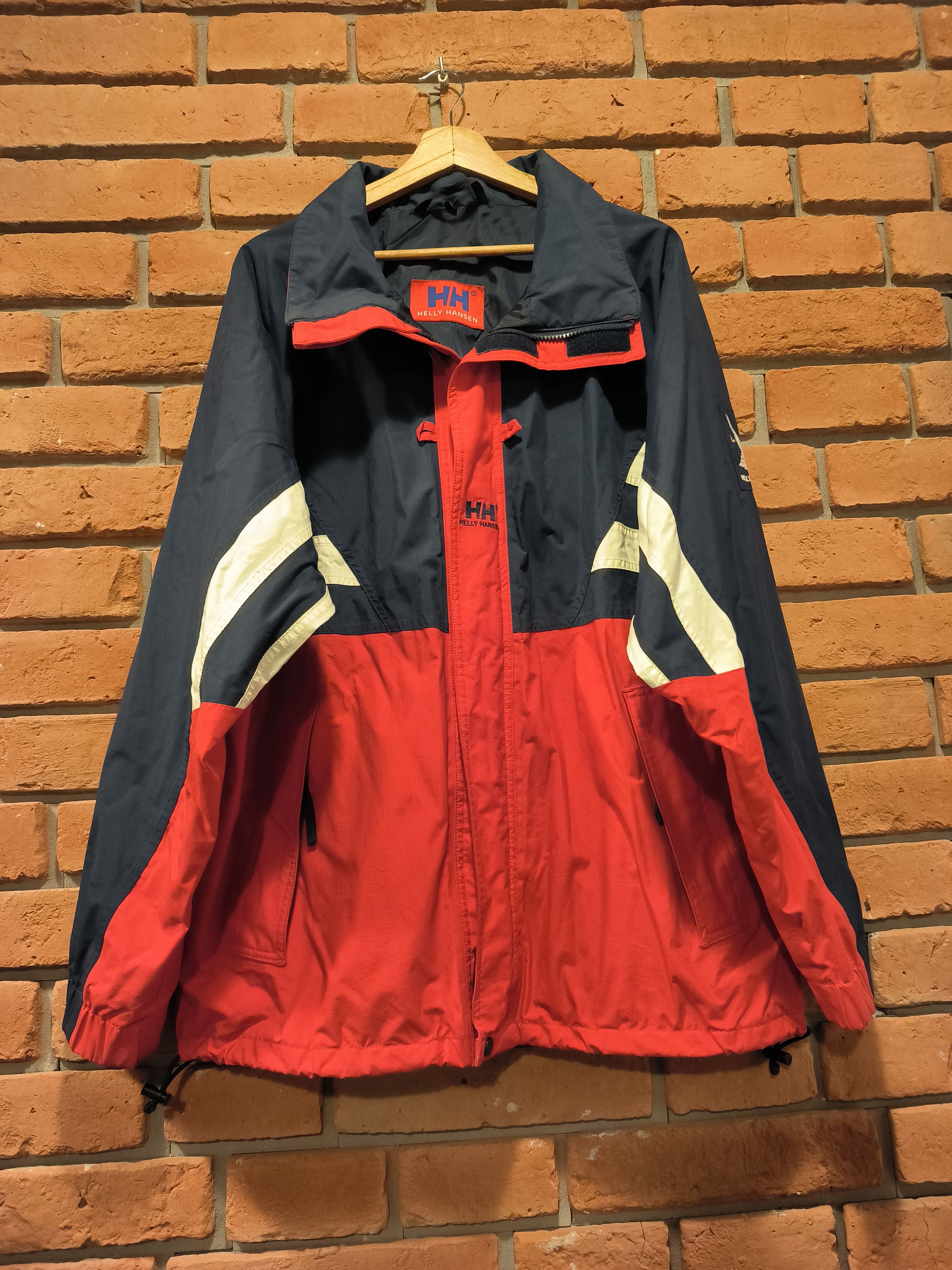 Helly Hansen × Vintage Vintage Helly Hansen HH Jacket Windbreaker Logo Red Size US XL / EU 56 / 4 - 1 Thumbnail