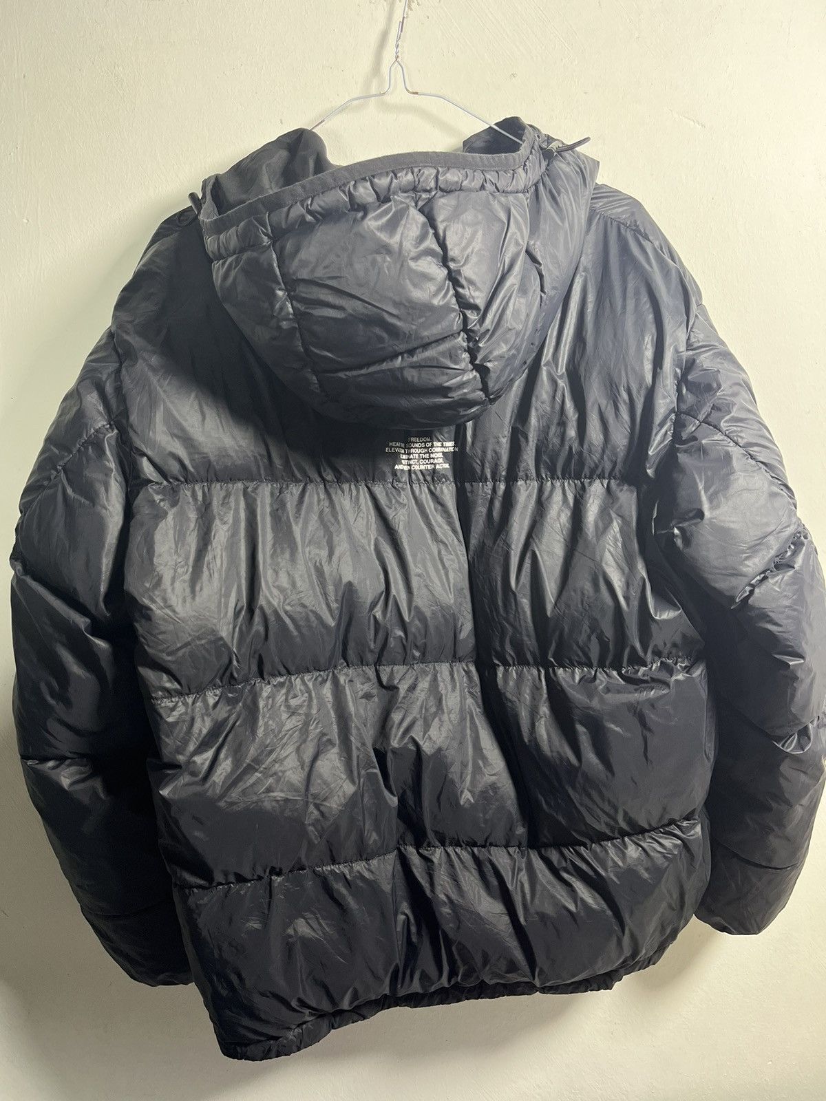 GU × Undercover GU X UNDERCOVER WINDBREAKER JACKET Size US S / EU 44-46 / 1 - 10 Thumbnail