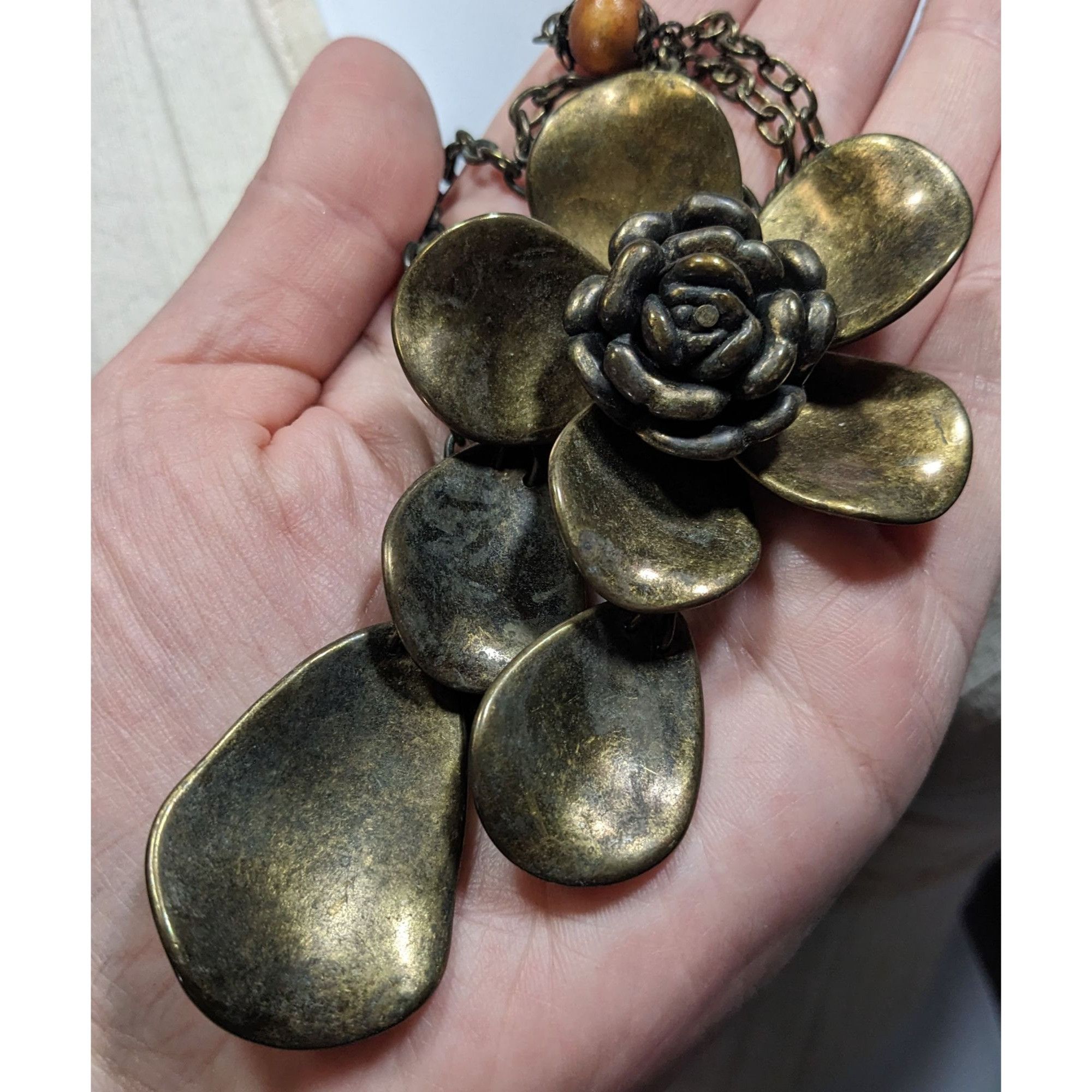 Other Vintage Large Bronze Flower Pendant Necklace With Chain & Wo Size ONE SIZE - 5 Thumbnail