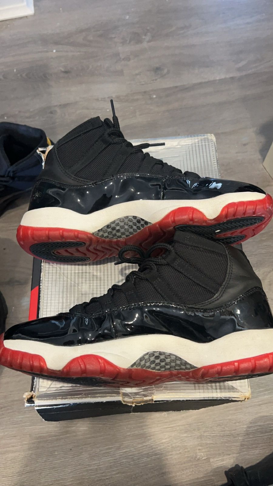 2001 Bred 11 Footwear