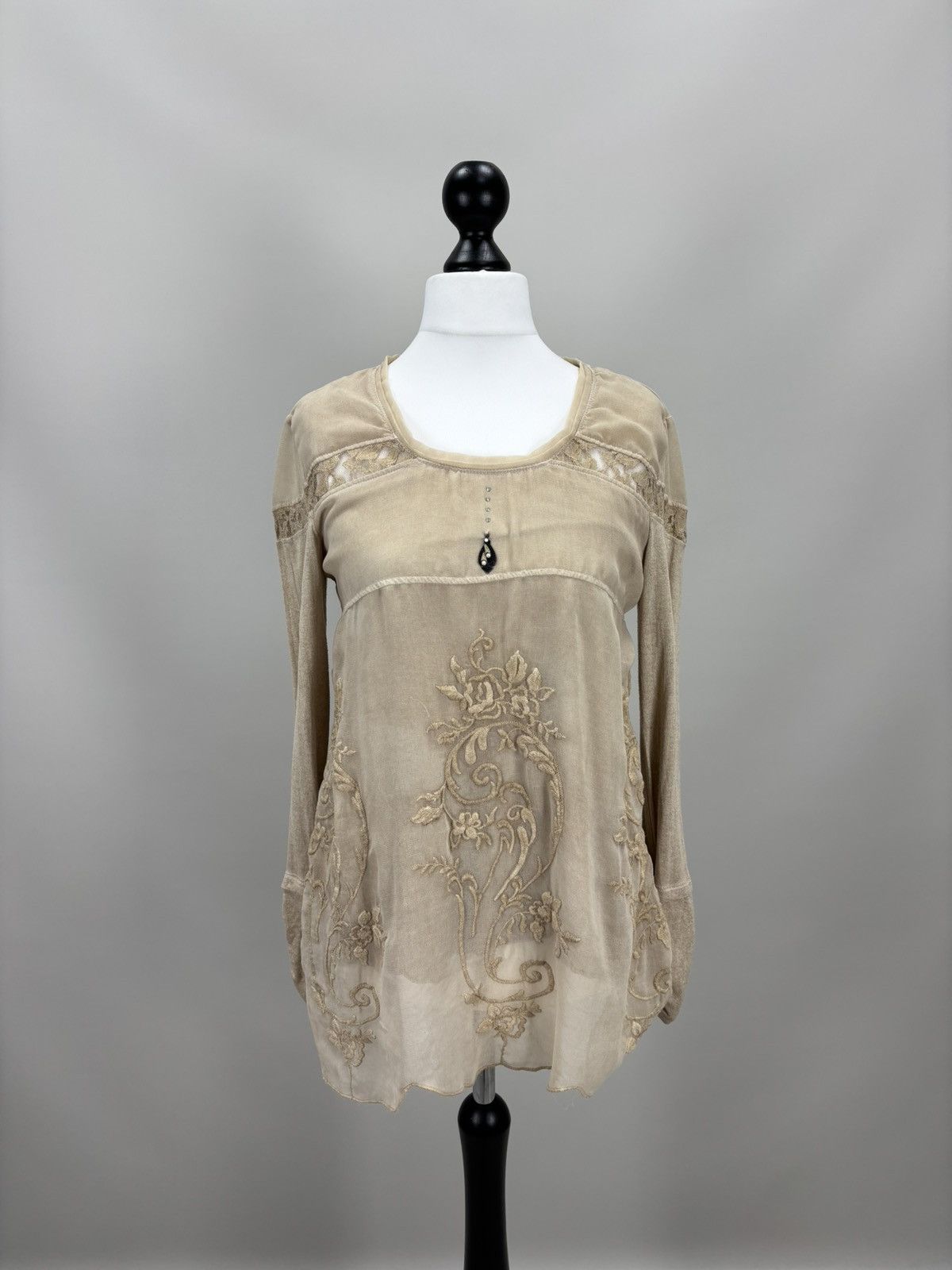 Elisa Cavaletti Womens blouse Elisa Cavaletti Size M Color Beige Size M / US 6-8 / IT 42-44 - 1 Thumbnail