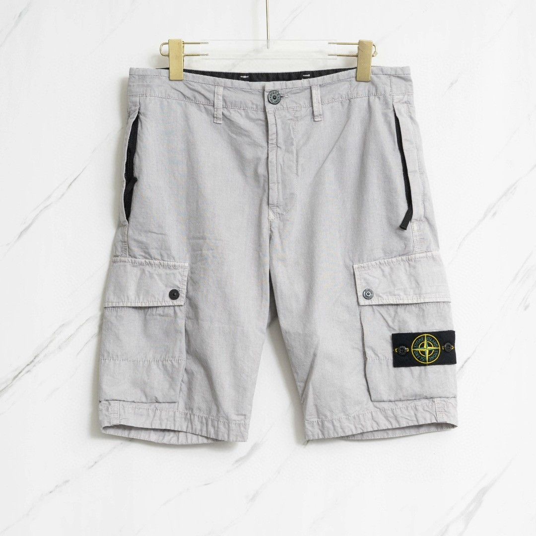 Stone Island Stone Island Men's Cargo Shorts Size US 30 / EU 46 - 1 Thumbnail