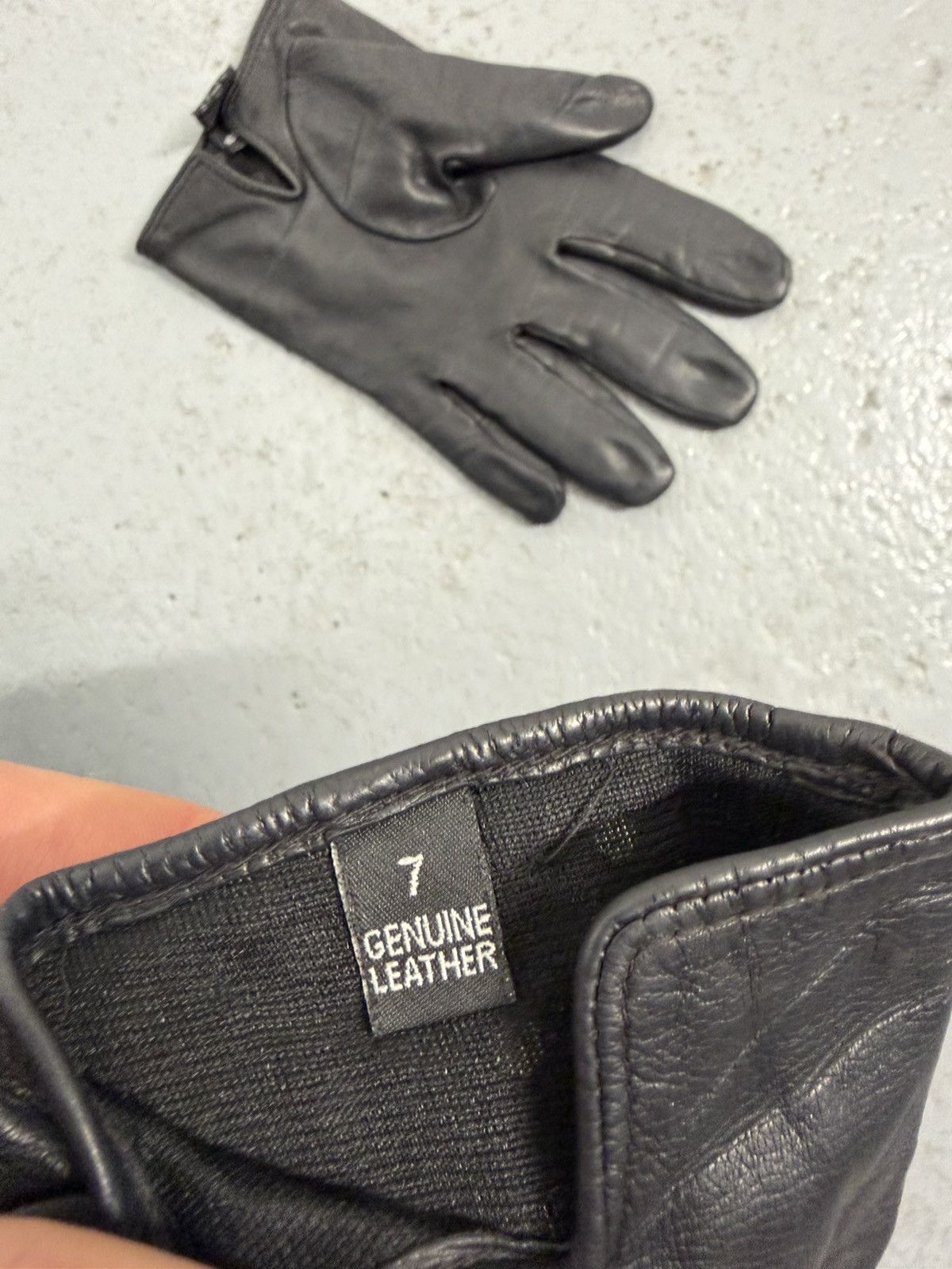 Valentino Valentino Garavani Leather/Silk Studded Gloves Size ONE SIZE - 14 Thumbnail