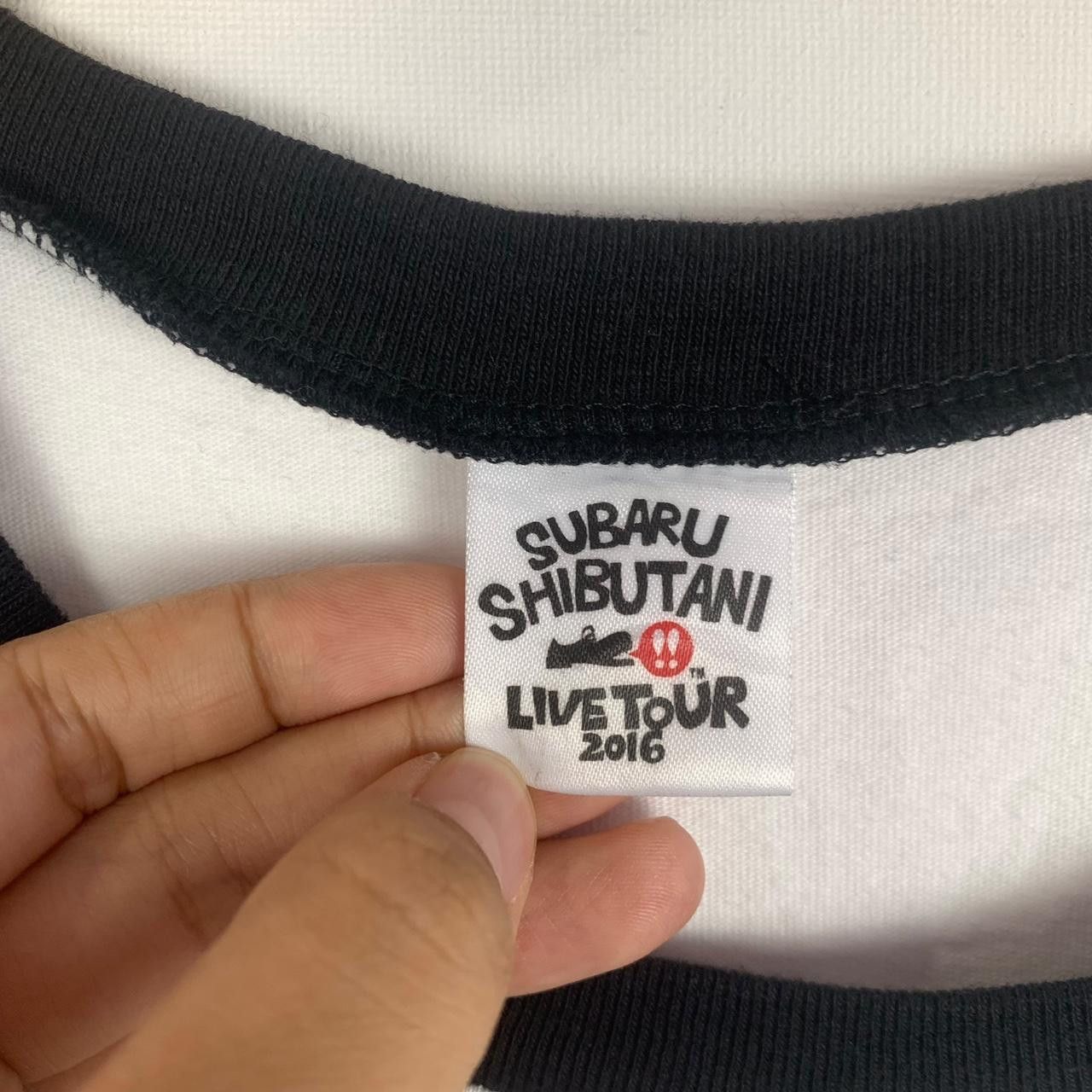 Vintage SUBARU SHIBUTANI Live Tour 2016 Tour Singer Tee Shirt Japan Size S / US 4 / IT 40 - 4 Thumbnail