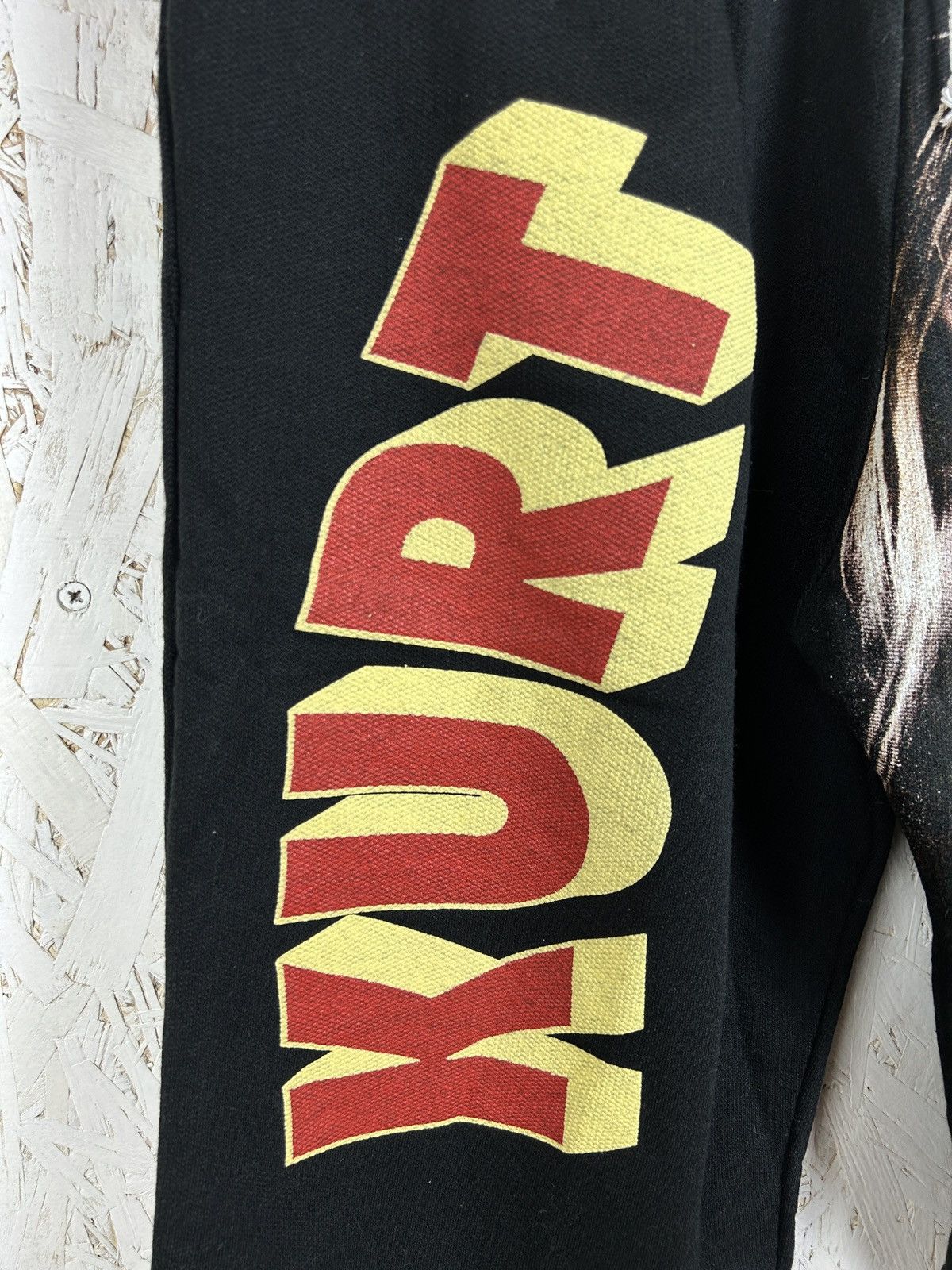 Band Tees 90s Vintage Kurt Kobain Nirvana Bootleg Shorts Size US 30 / EU 46 - 3 Thumbnail