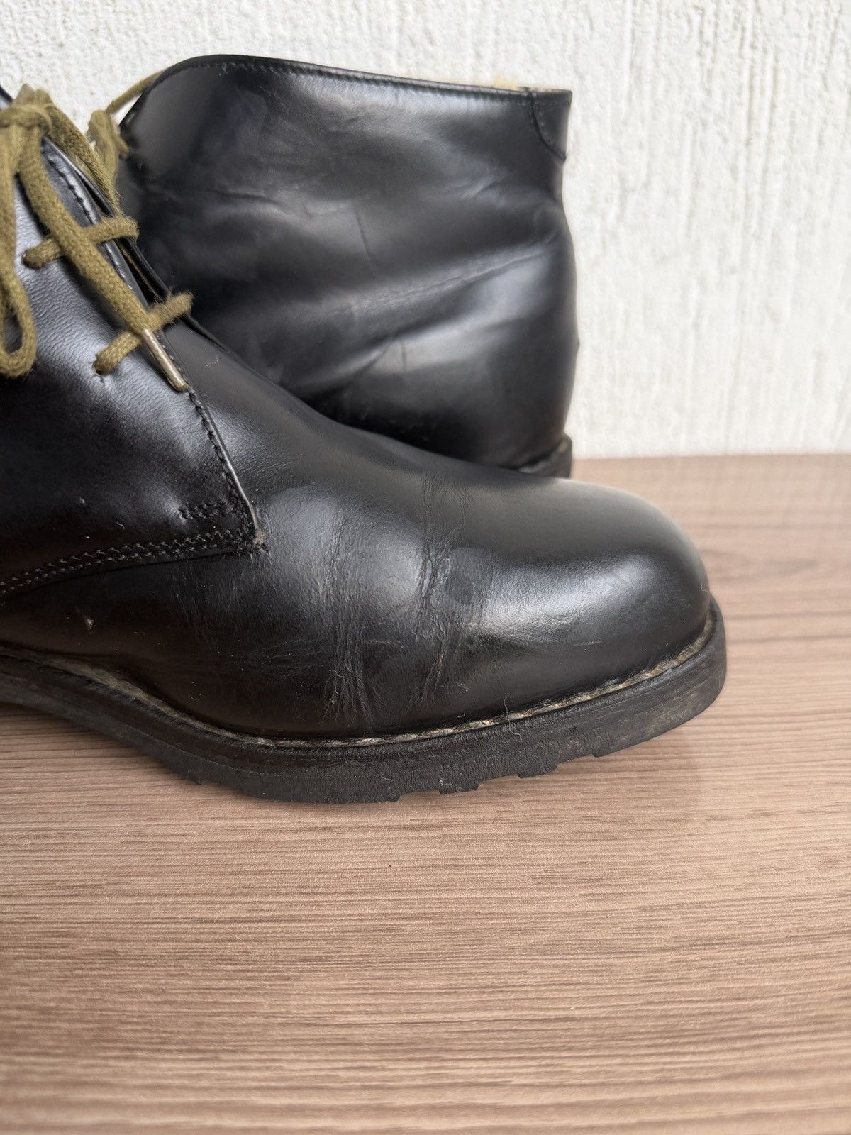 Paraboot chukka boots with wool lining Size US 9 / EU 42 - 13 Thumbnail