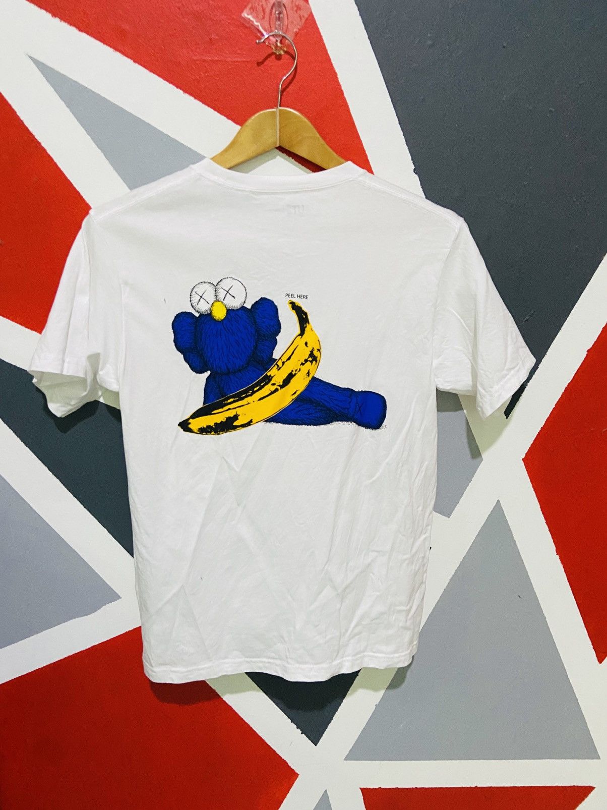 Andy Warhol × Kaws × Uniqlo Uniqlo X KAWS X Andy Warhol Graphic Tee Size US S / EU 44-46 / 1 - 1 Thumbnail