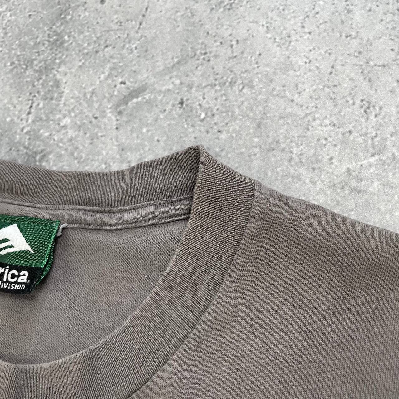 Emerica × Vintage Vintage 2000s Emerica Skateboarding Grenade T Shirt Faded Size US XL / EU 56 / 4 - 6 Thumbnail