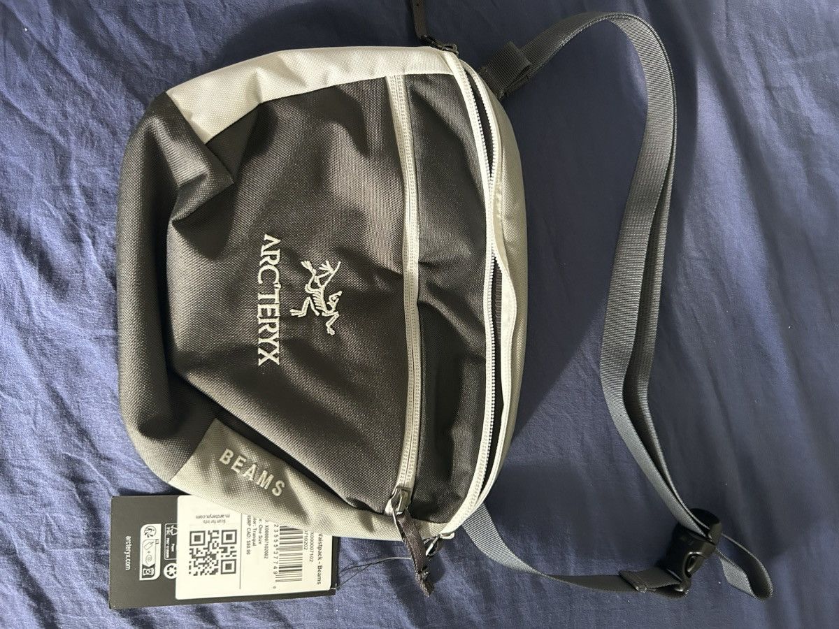 image of Arcteryx x Beams Plus Arc’Teryx Beams Mantis 2 Waistbag in Black, Men's