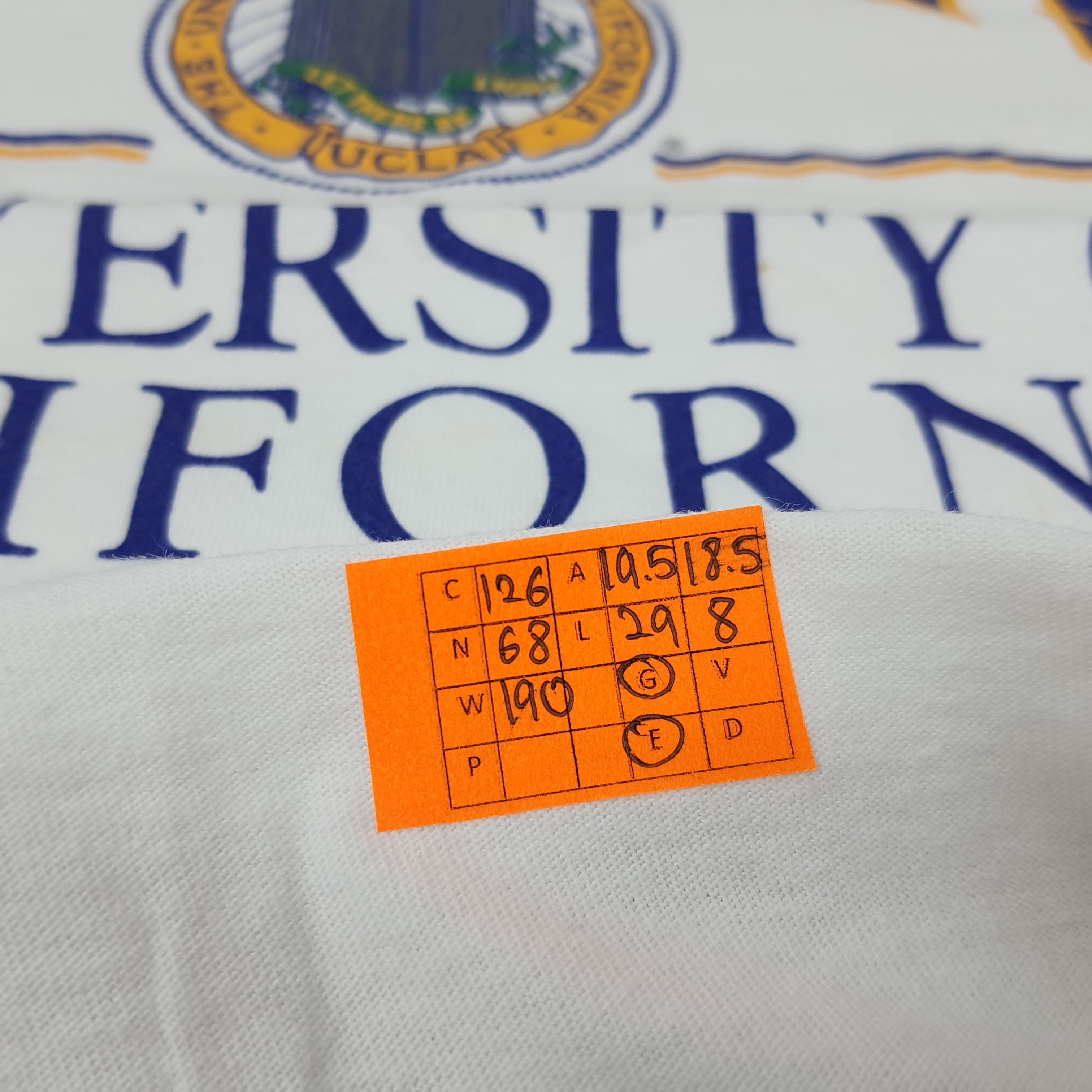 Vintage Vintage University of California Los Angeles UCLA T-shirt Size US M / EU 48-50 / 2 - 7 Thumbnail