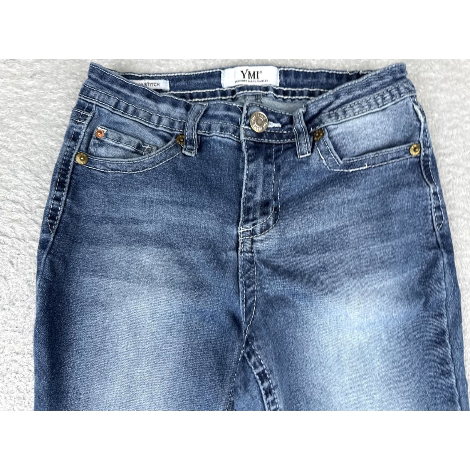 Vintage YMI Bootcut Jeans Juniors 1 Blue Med Wash Low Rise Stretch Distressed 24x30 Womens Jeans 90s Bohemian Size 25" / US 0 / IT 36 - 4 Thumbnail
